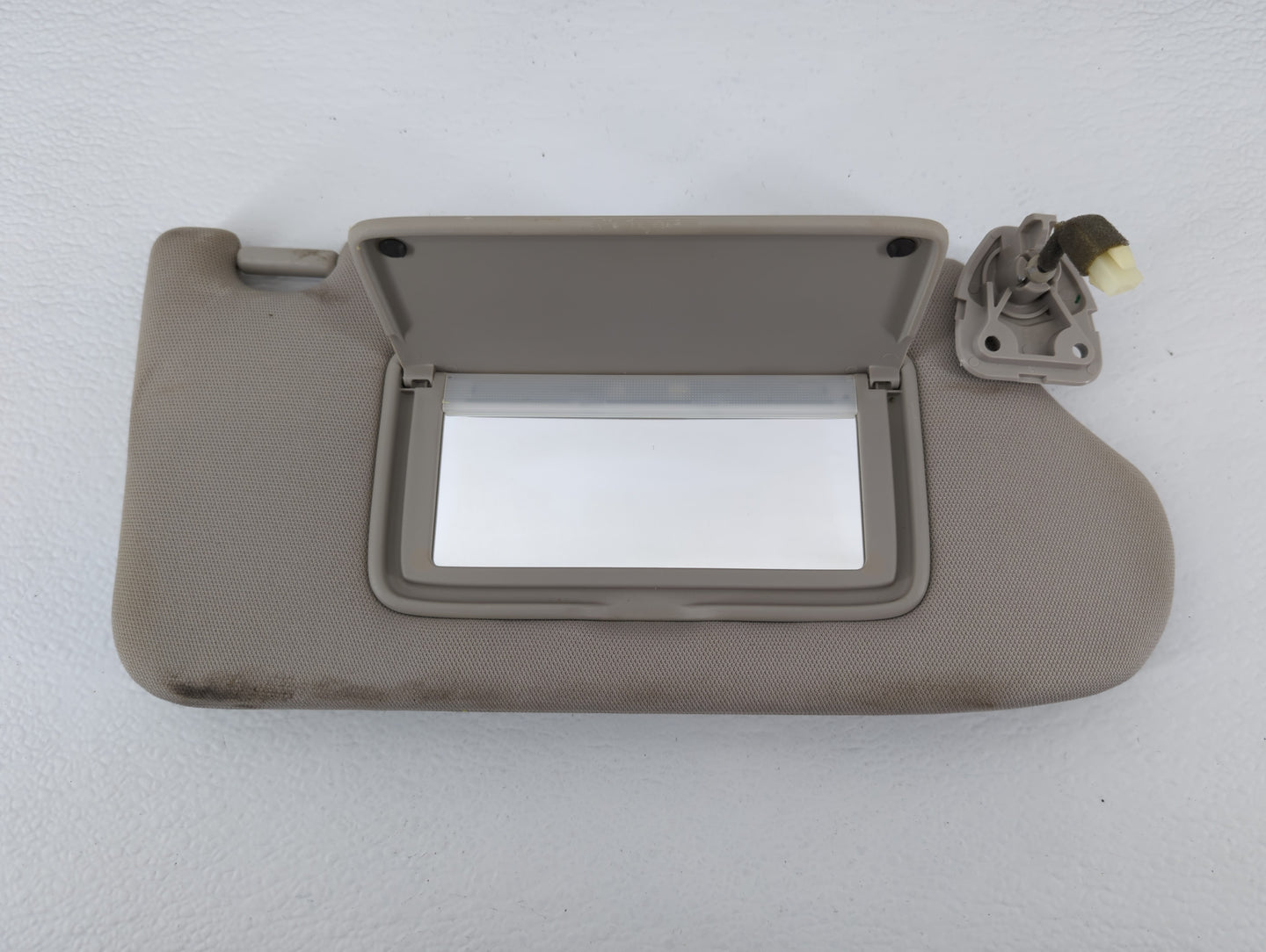 2013-2018 Nissan Altima Sun Visor Shade Replacement Passenger Right Mirror Fits Fits 2013 2014 2015 2016 2017 2018 OEM Used 