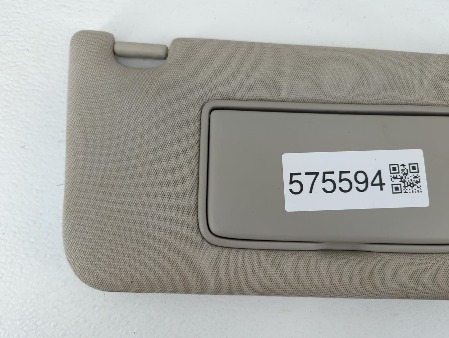 2013-2018 Nissan Altima Sun Visor Shade Replacement Passenger Right Mirror Fits Fits 2013 2014 2015 2016 2017 2018 OEM Used 