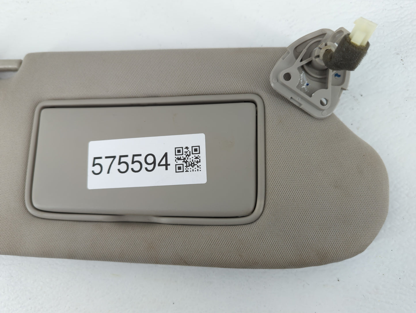 2013-2018 Nissan Altima Sun Visor Shade Replacement Passenger Right Mirror Fits Fits 2013 2014 2015 2016 2017 2018 OEM Used 