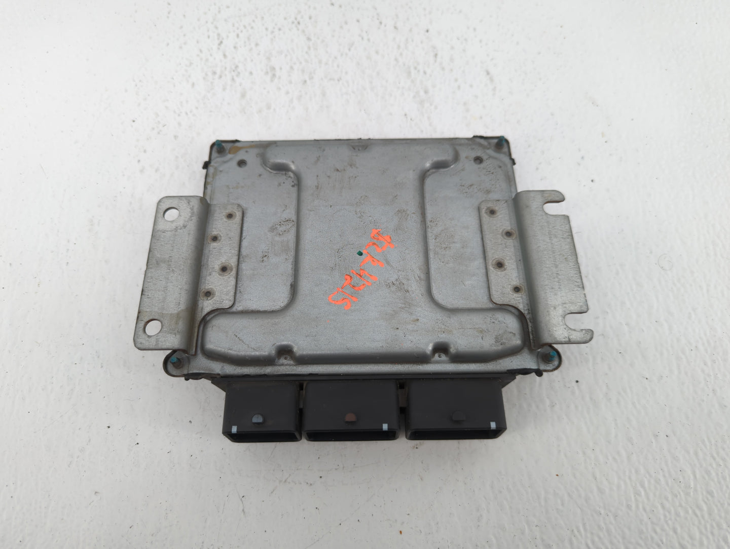 2015 Nissan Altima PCM Engine Control Computer ECU ECM PCU OEM P/N:NEC013-028 Fits Fits 2013 2014 OEM Used Auto Parts - Oemu