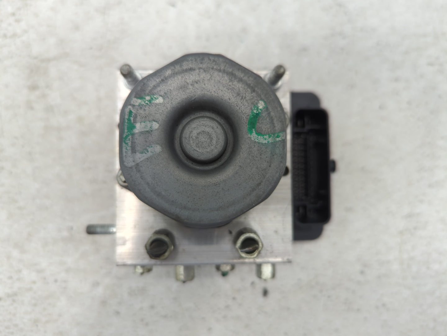 2013-2015 Nissan Altima ABS Pump Control Module Replacement P/N:47660 9HM0A Fits Fits 2013 2014 2015 OEM Used Auto Parts - O