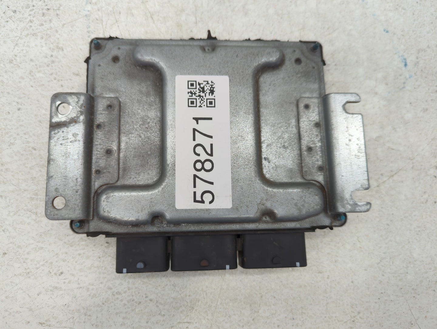 2015 Nissan Altima PCM Engine Control Computer ECU ECM PCU OEM P/N:BEM400-300A1 622260 Fits Fits 2013 2014 OEM Used Auto Par