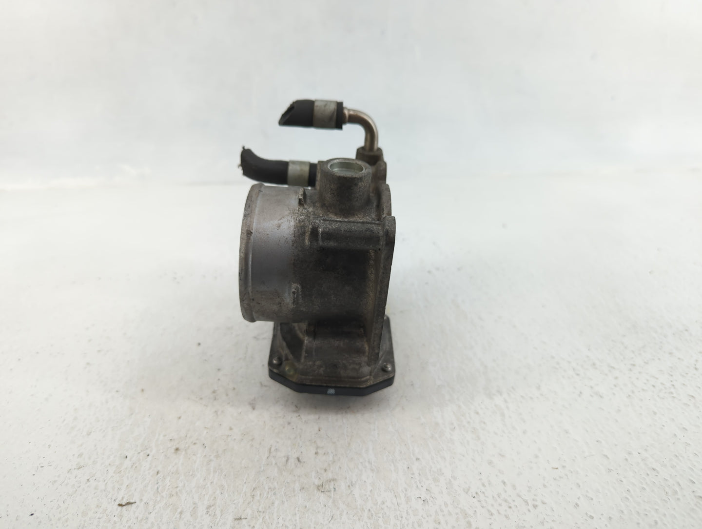2013-2018 Nissan Altima Throttle Body P/N:3TA60-01 A Fits Fits 2013 2014 2015 2016 2017 2018 2019 2020 OEM Used Auto Parts -