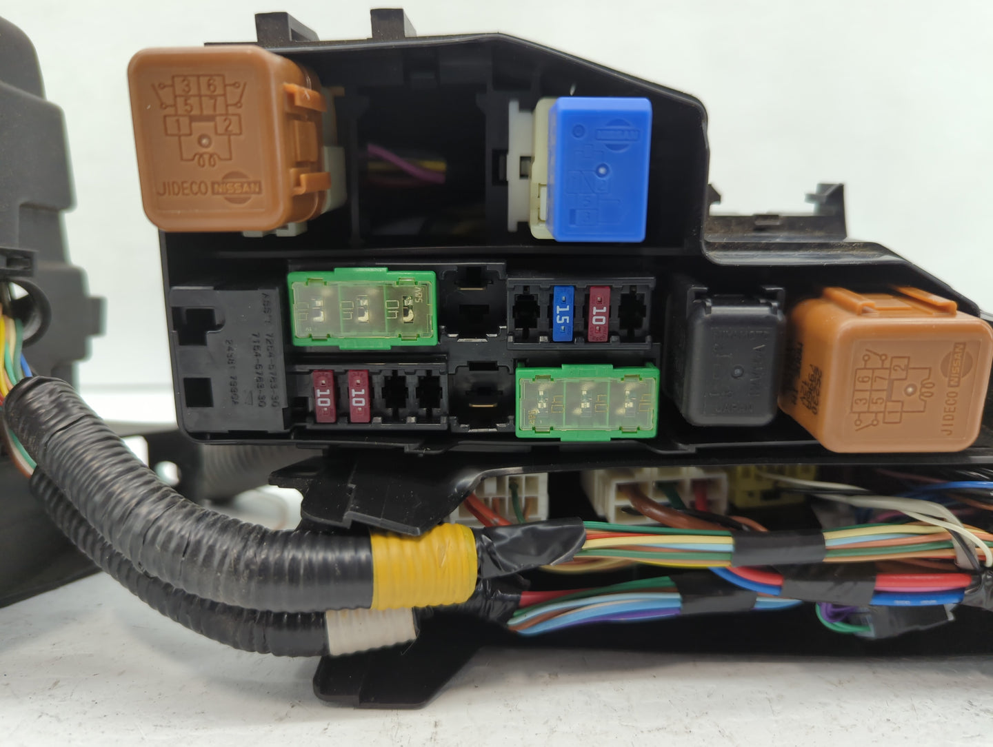 2015 Nissan Altima Fusebox Fuse Box Panel Relay Module P/N:7254-6763-30 Fits OEM Used Auto Parts - Oemusedautoparts1.com