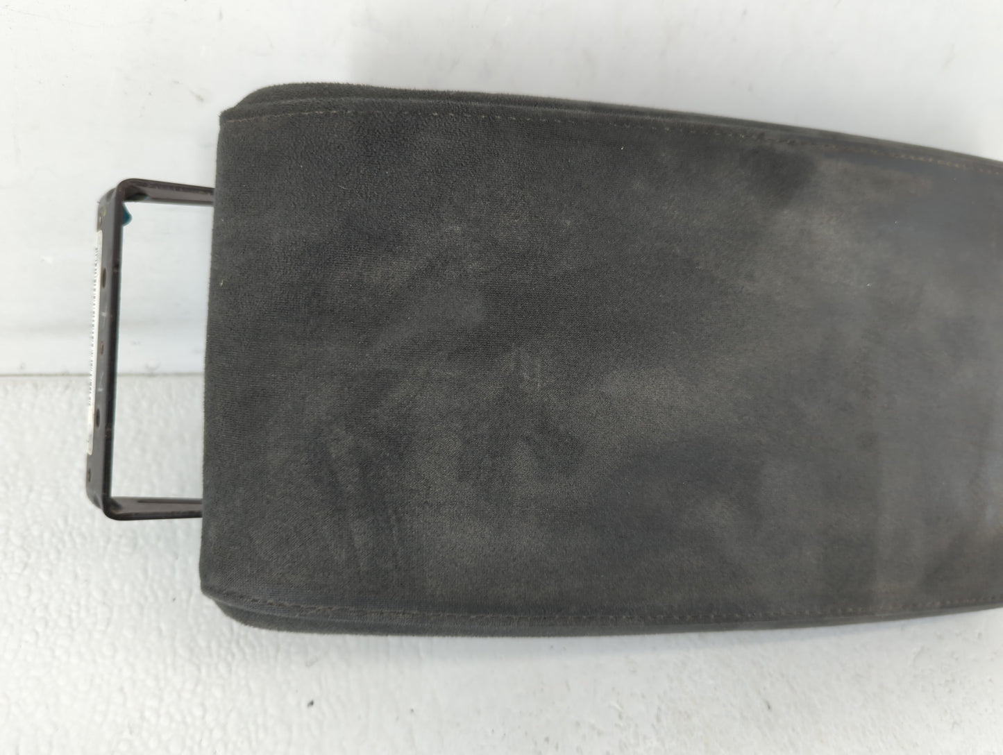 2015-2015 Nissan Altima Center Console Armrest Cover Lid Black - Oemusedautoparts1.com