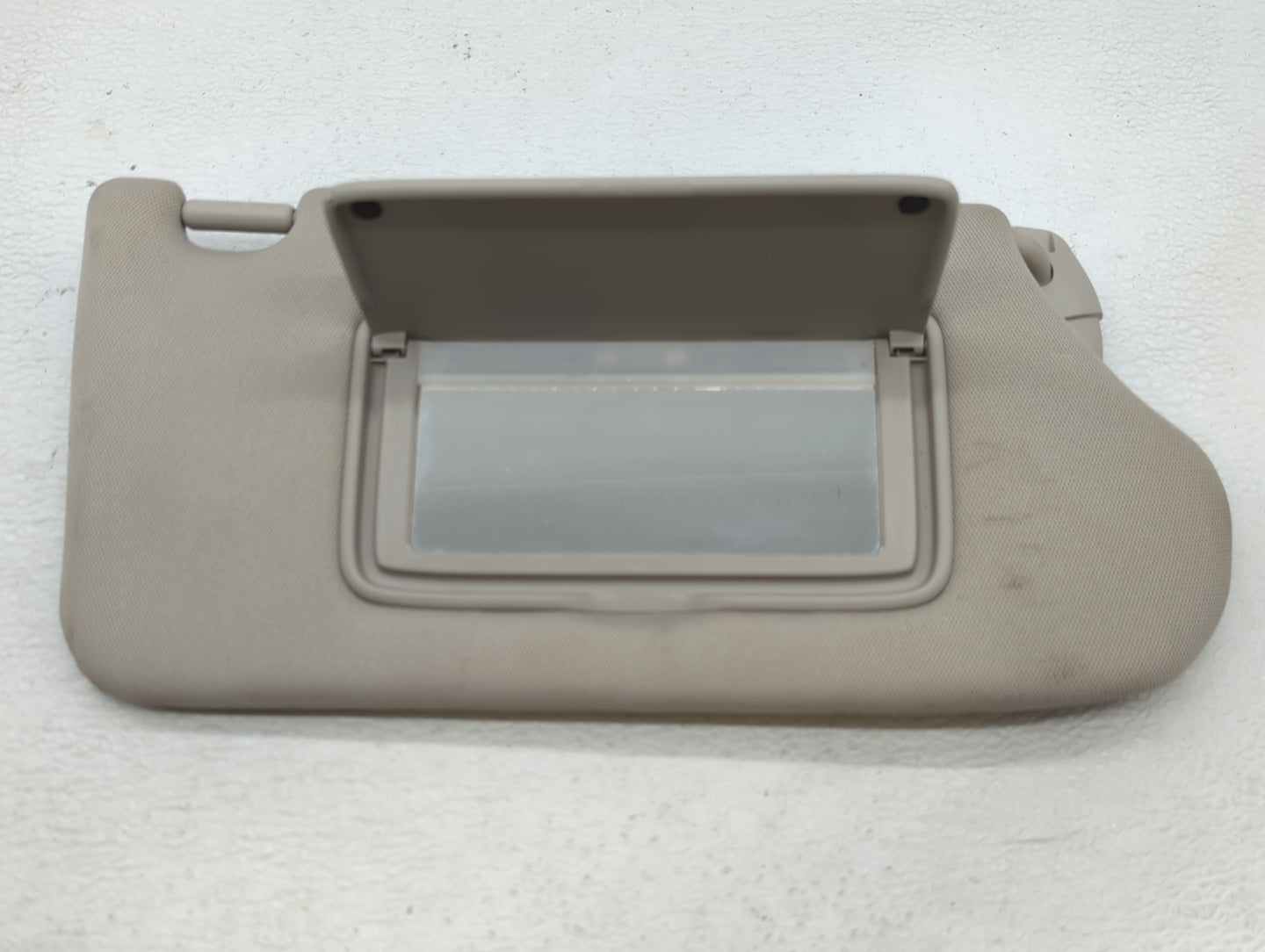 2013-2018 Nissan Altima Sun Visor Shade Replacement Passenger Right Mirror Fits Fits 2013 2014 2015 2016 2017 2018 OEM Used 