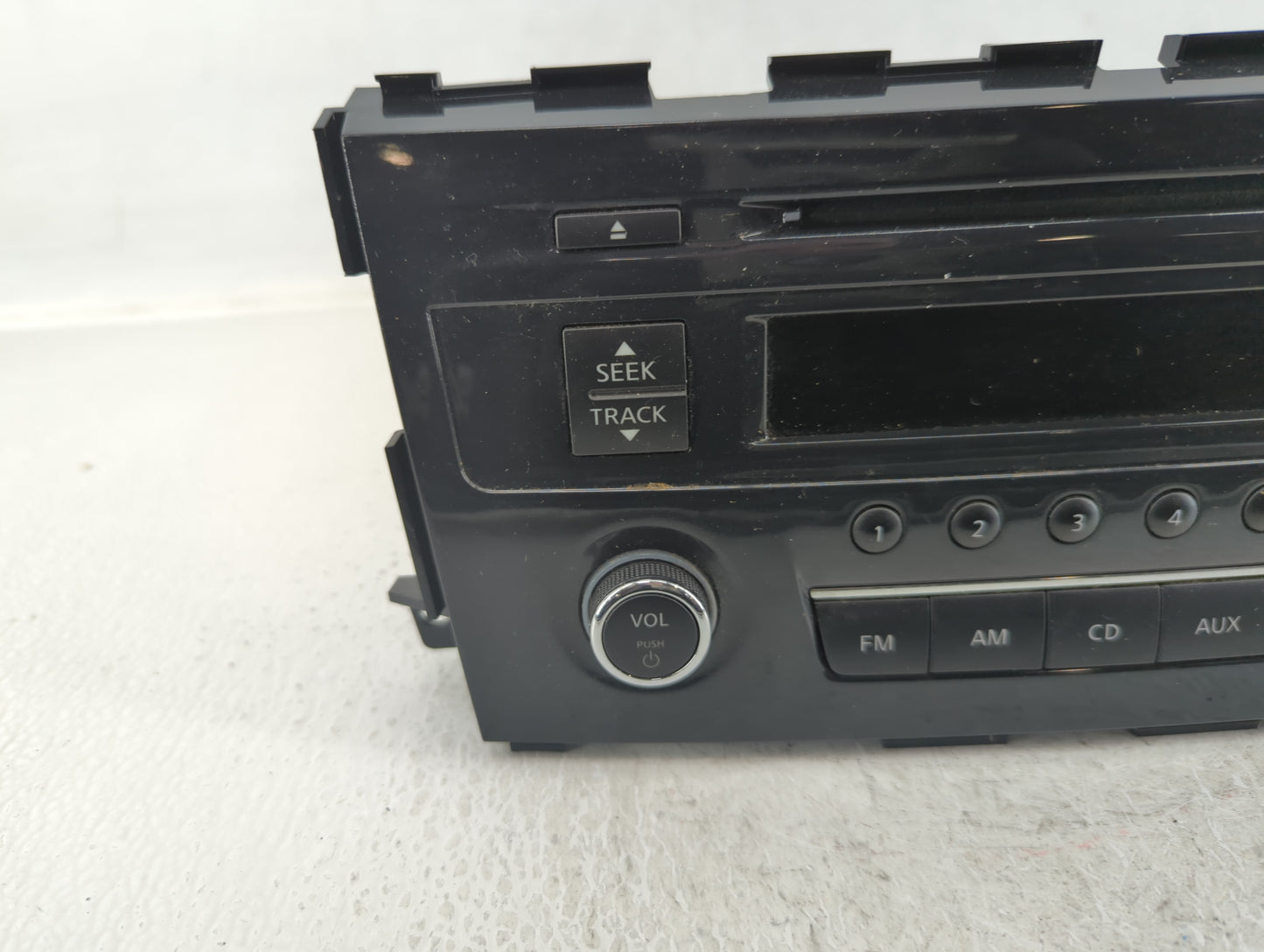 2013-2015 Nissan Altima Radio AM FM Cd Player Receiver Replacement P/N:3378I 28185 3TB0G Fits Fits 2013 2014 2015 OEM Used A