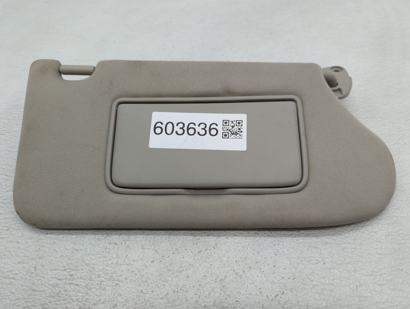 2013-2018 Nissan Altima Sun Visor Shade Replacement Passenger Right Mirror Fits Fits 2013 2014 2015 2016 2017 2018 OEM Used 