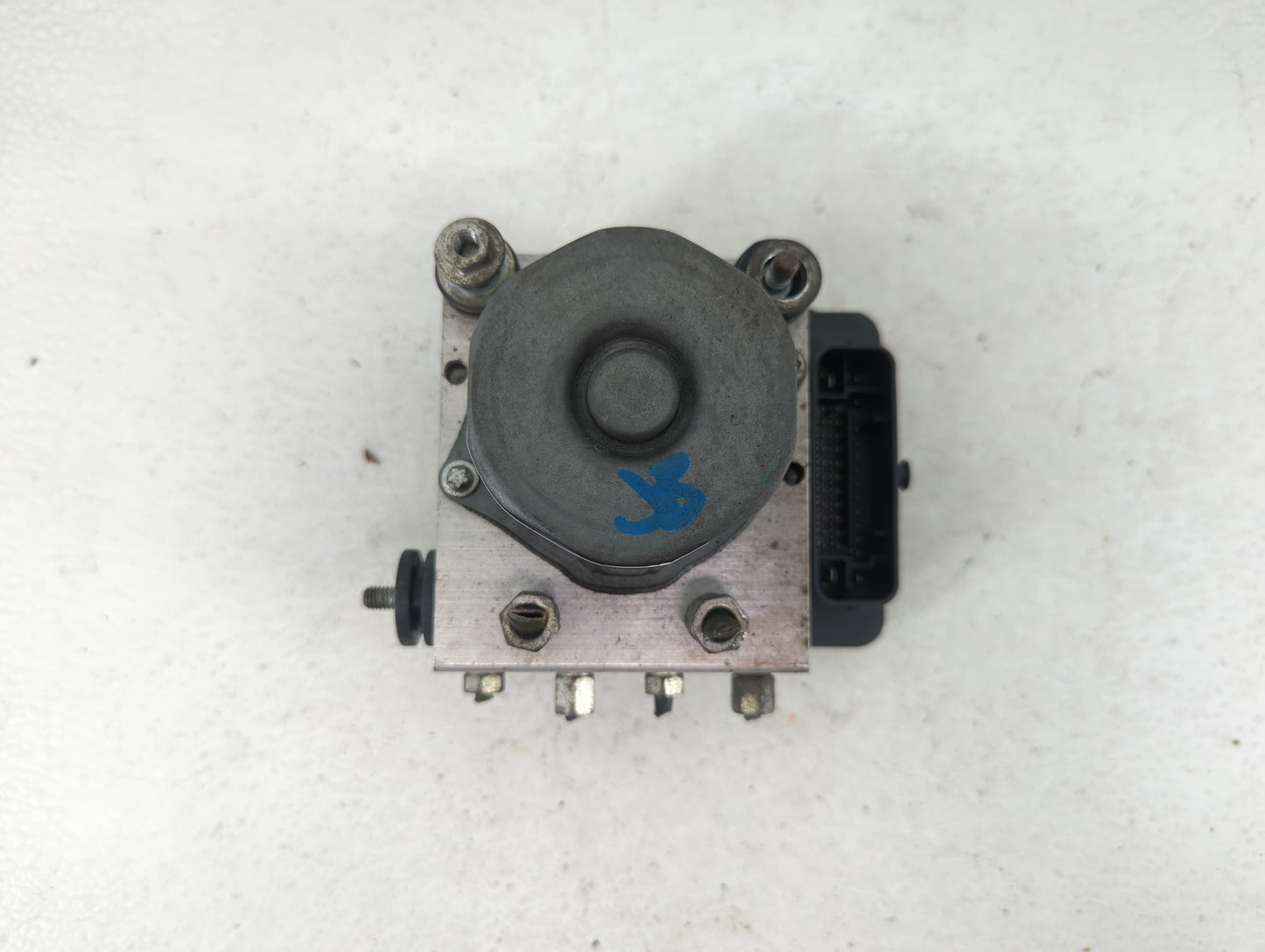 2015 Nissan Altima ABS Pump Control Module Replacement P/N:47660 9HM0A Fits OEM Used Auto Parts - Oemusedautoparts1.com