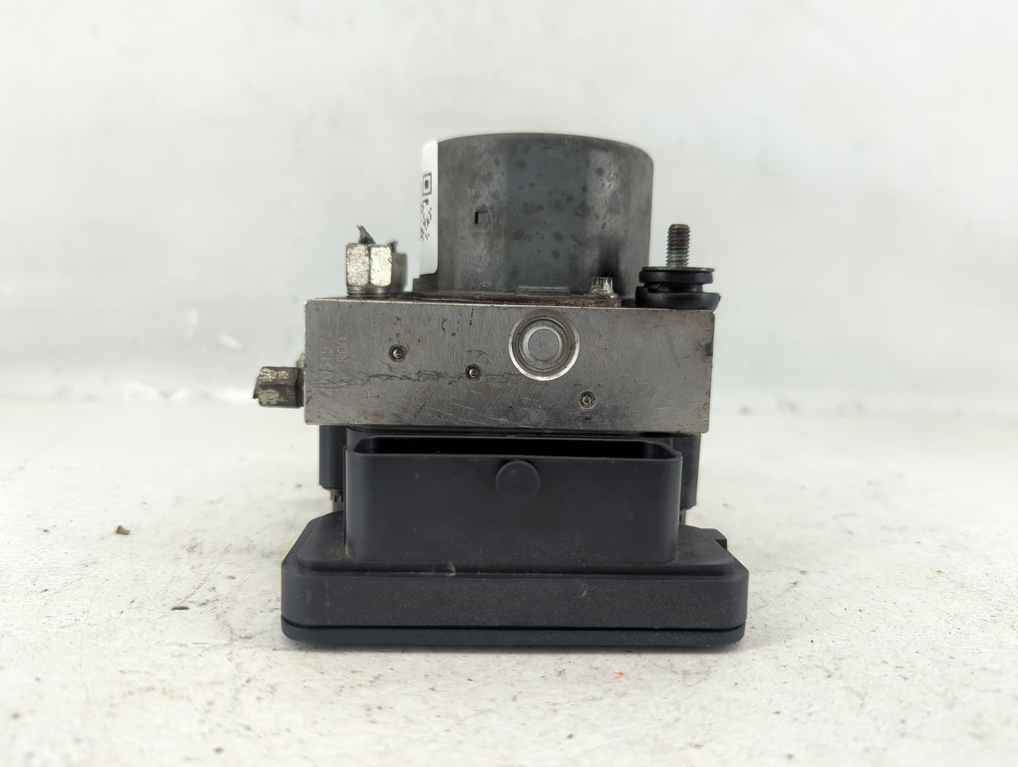 2015 Nissan Altima ABS Pump Control Module Replacement P/N:47660 9HM0A Fits OEM Used Auto Parts - Oemusedautoparts1.com