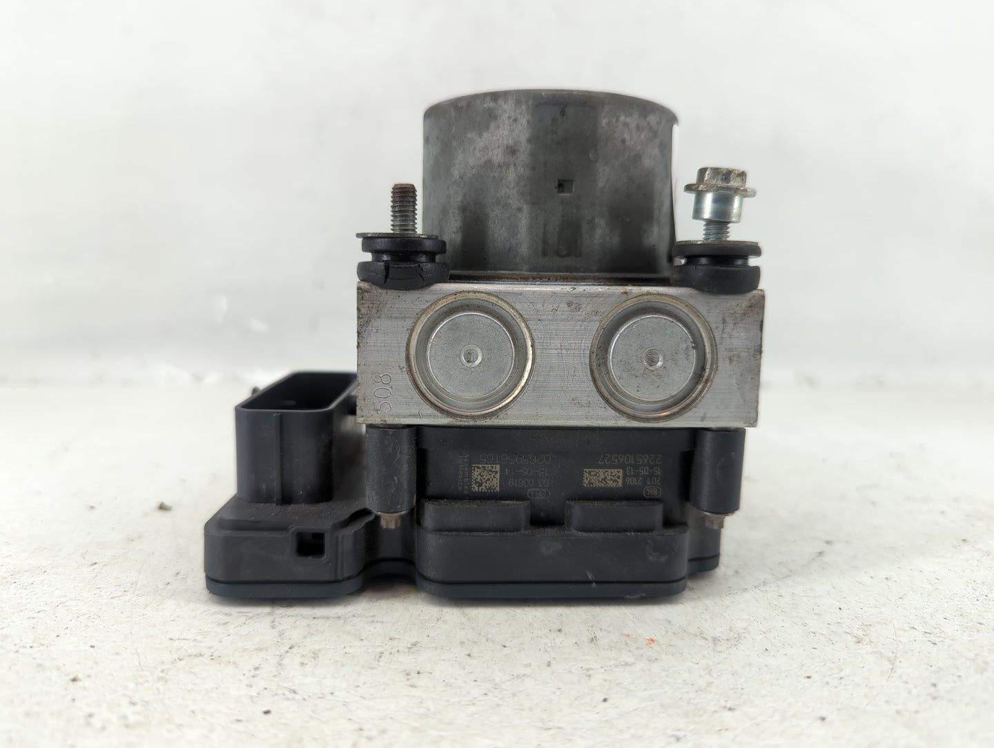 2015 Nissan Altima ABS Pump Control Module Replacement P/N:47660 9HM0A Fits OEM Used Auto Parts - Oemusedautoparts1.com