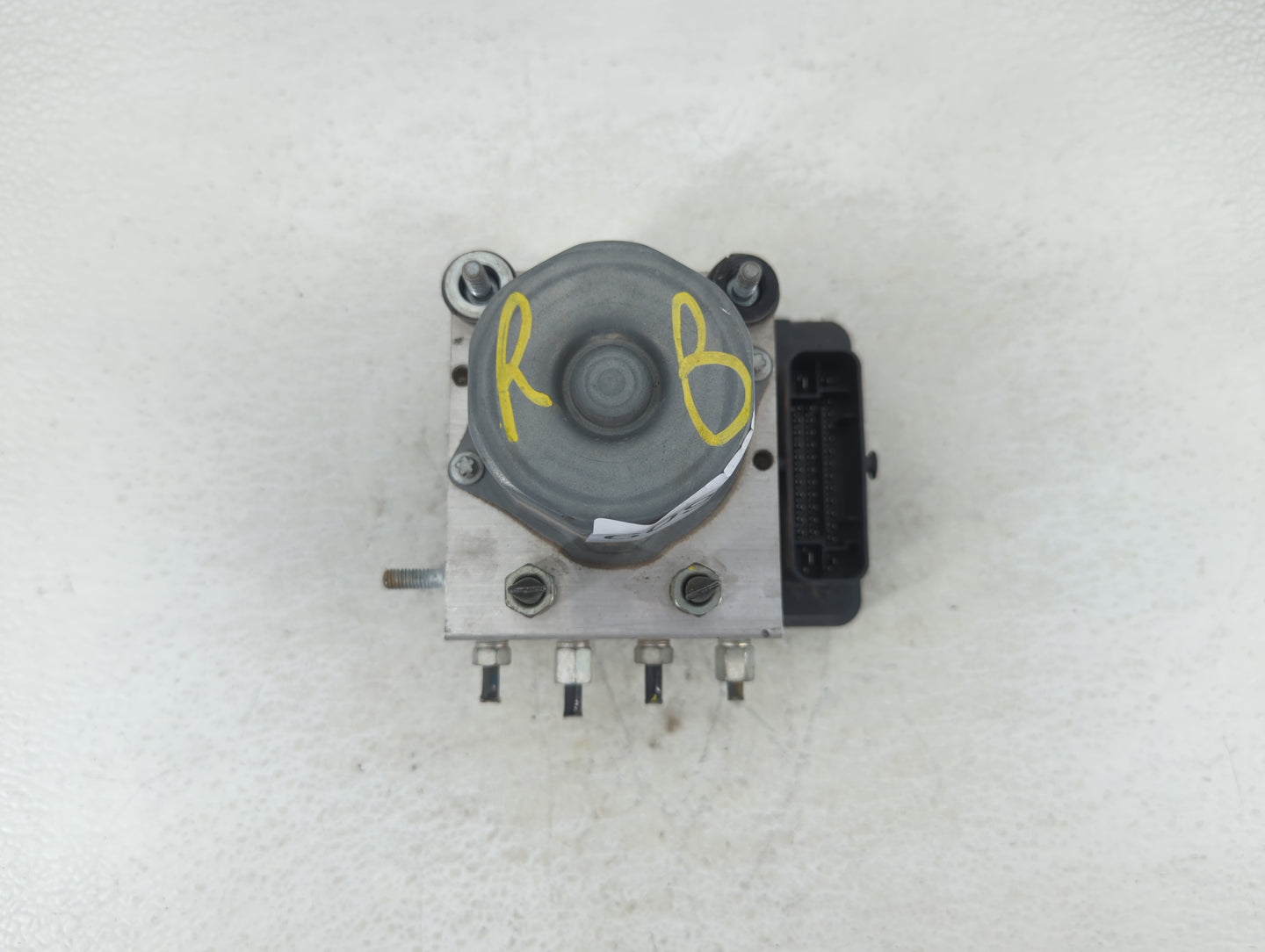 2015 Nissan Altima ABS Pump Control Module Replacement P/N:47660 9HM0A Fits OEM Used Auto Parts - Oemusedautoparts1.com