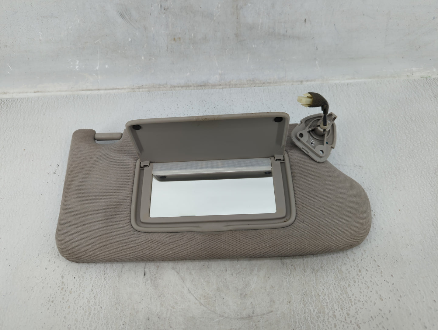 2013-2017 Nissan Altima Sun Visor Shade Replacement Passenger Right Mirror Fits Fits 2013 2014 2015 2016 2017 OEM Used Auto 