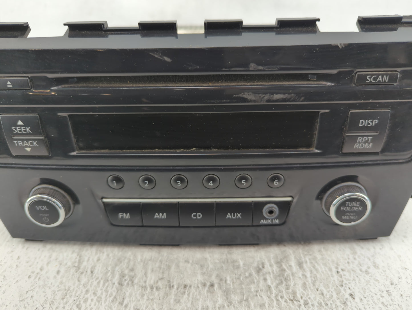 2013-2015 Nissan Altima Radio AM FM Cd Player Receiver Replacement P/N:28185 3TB0G Fits Fits 2013 2014 2015 OEM Used Auto Pa