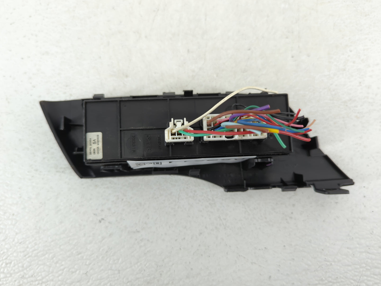 2013-2018 Nissan Altima Master Power Window Switch Replacement Driver Side Left P/N:25401 3TA5A Fits OEM Used Auto Parts - O