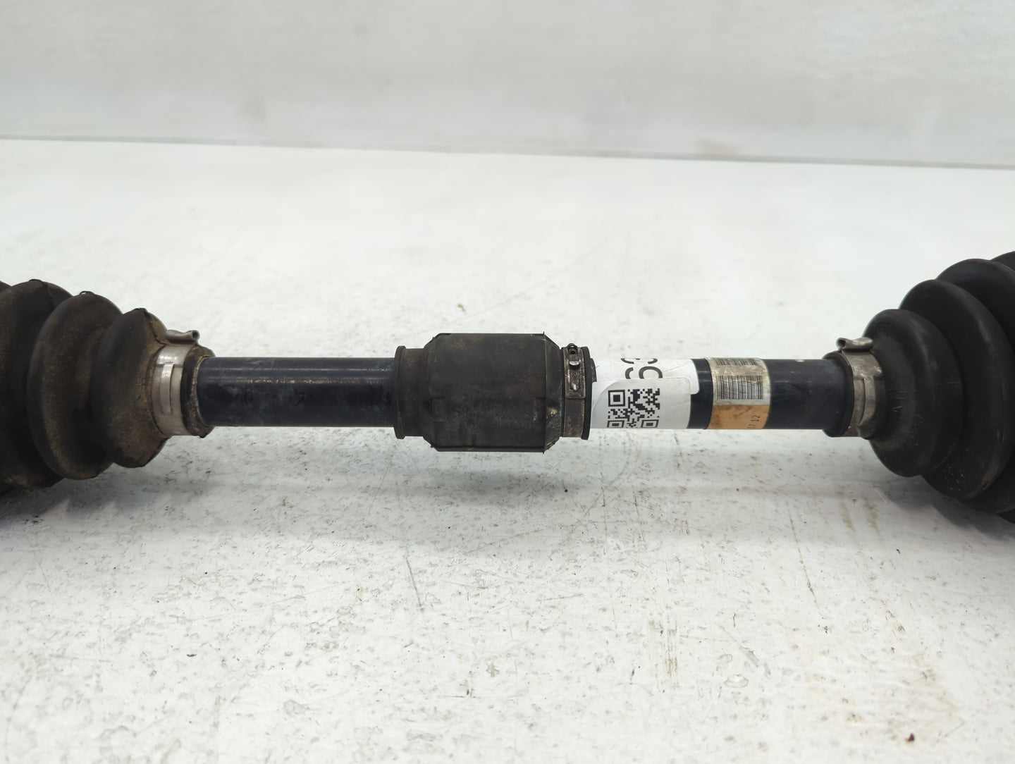 2013-2018 Nissan Altima Axle Shaft Front Driver Cv C/v - Oemusedautoparts1.com