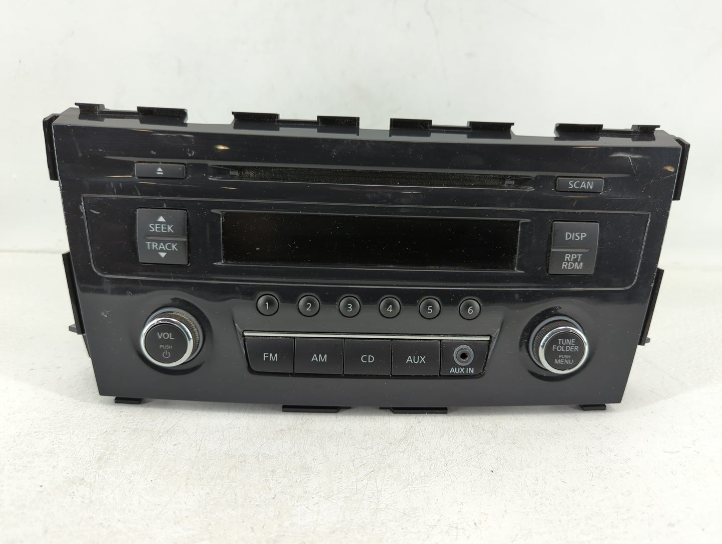 2013-2015 Nissan Altima Radio AM FM Cd Player Receiver Replacement P/N:28185 3TB0G Fits Fits 2013 2014 2015 OEM Used Auto Pa