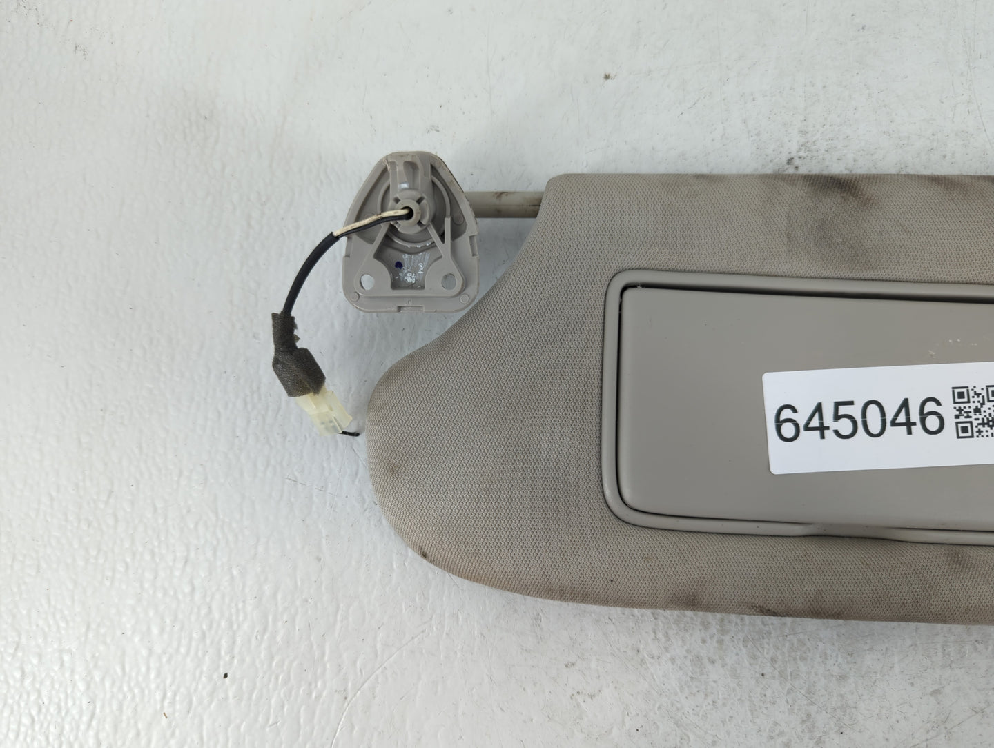 2013-2018 Nissan Altima Sun Visor Shade Replacement Passenger Right Mirror Fits Fits 2013 2014 2015 2016 2017 2018 OEM Used 