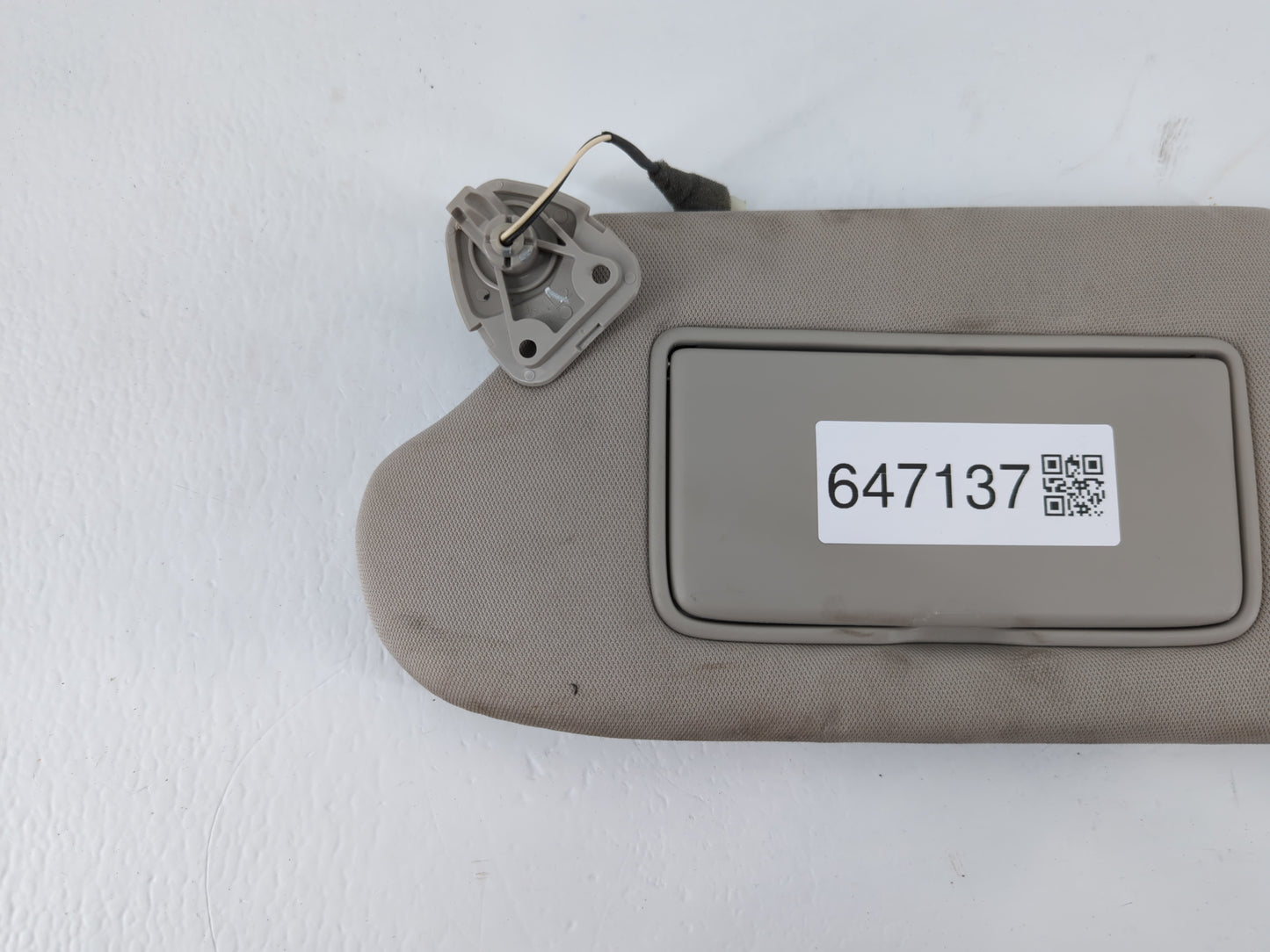 2013-2018 Nissan Altima Sun Visor Shade Replacement Passenger Right Mirror Fits Fits 2013 2014 2015 2016 2017 2018 OEM Used 