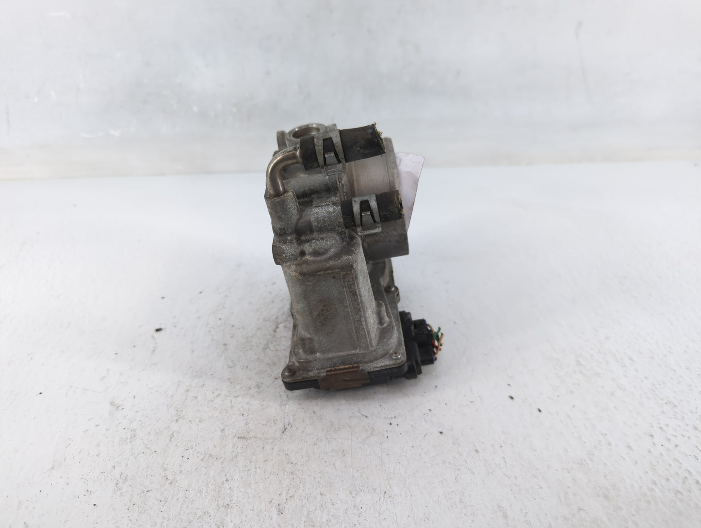 2013-2018 Nissan Altima Throttle Body P/N:3TA60-01 A Fits Fits 2013 2014 2015 2016 2017 2018 2019 2020 OEM Used Auto Parts -