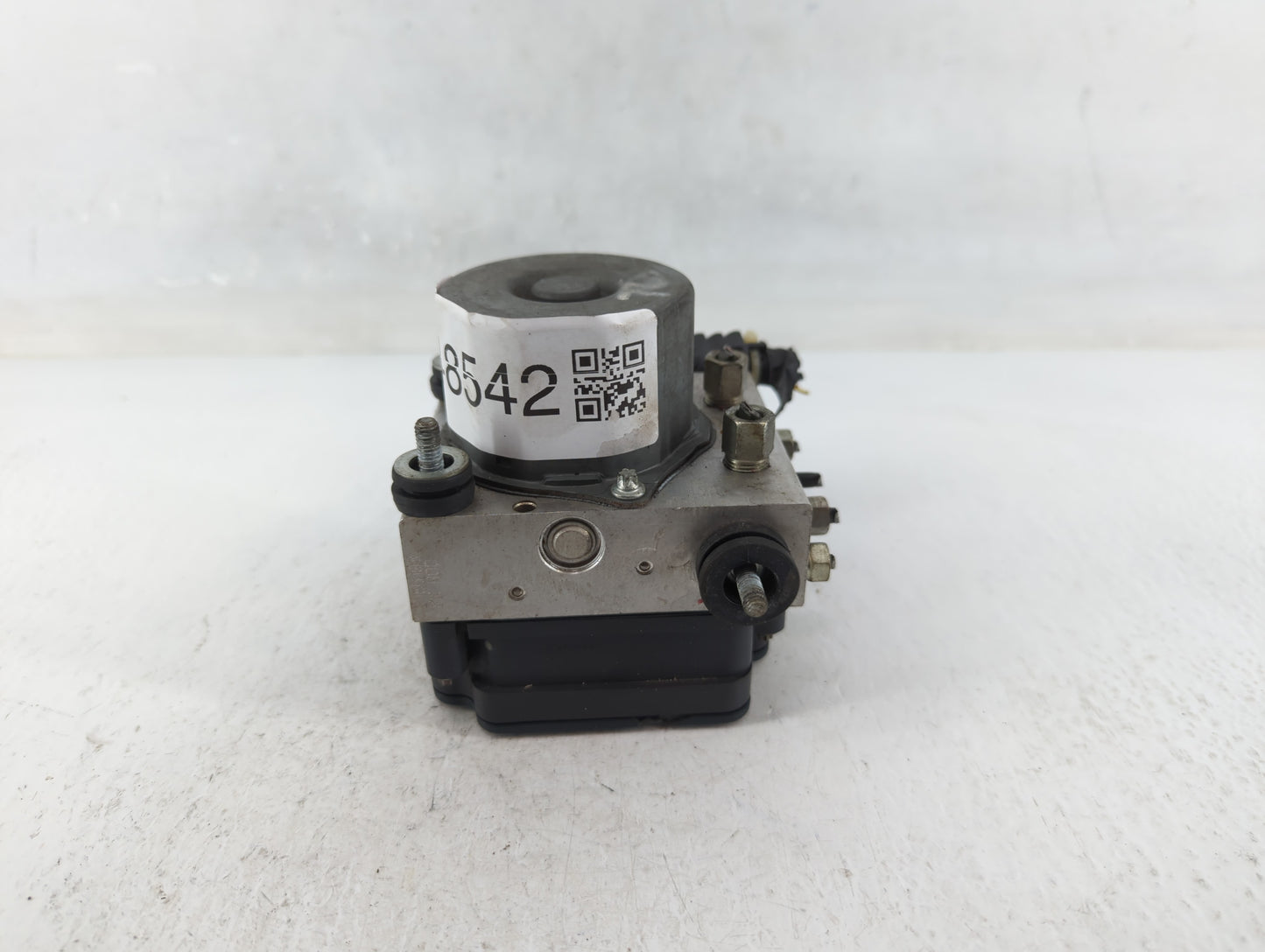 2015 Nissan Altima ABS Pump Control Module Replacement P/N:47660 9HM0A Fits OEM Used Auto Parts - Oemusedautoparts1.com