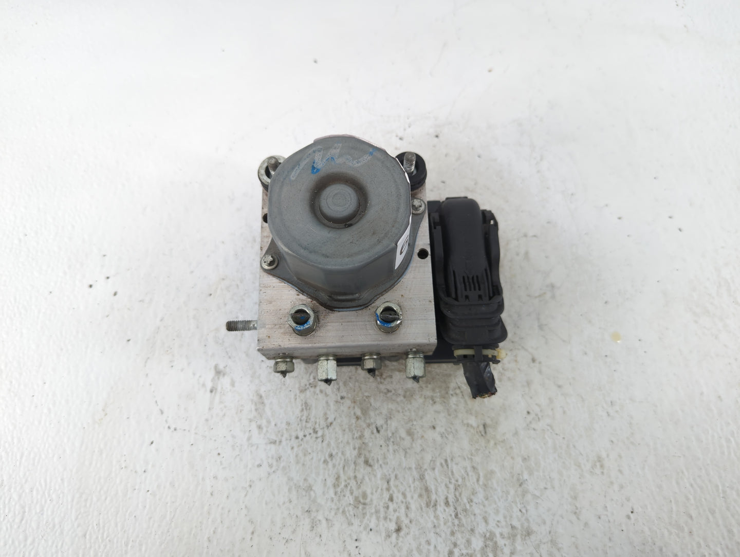 2013-2015 Nissan Altima ABS Pump Control Module Replacement P/N:47660 3TA0A Fits Fits 2013 2014 2015 OEM Used Auto Parts - O