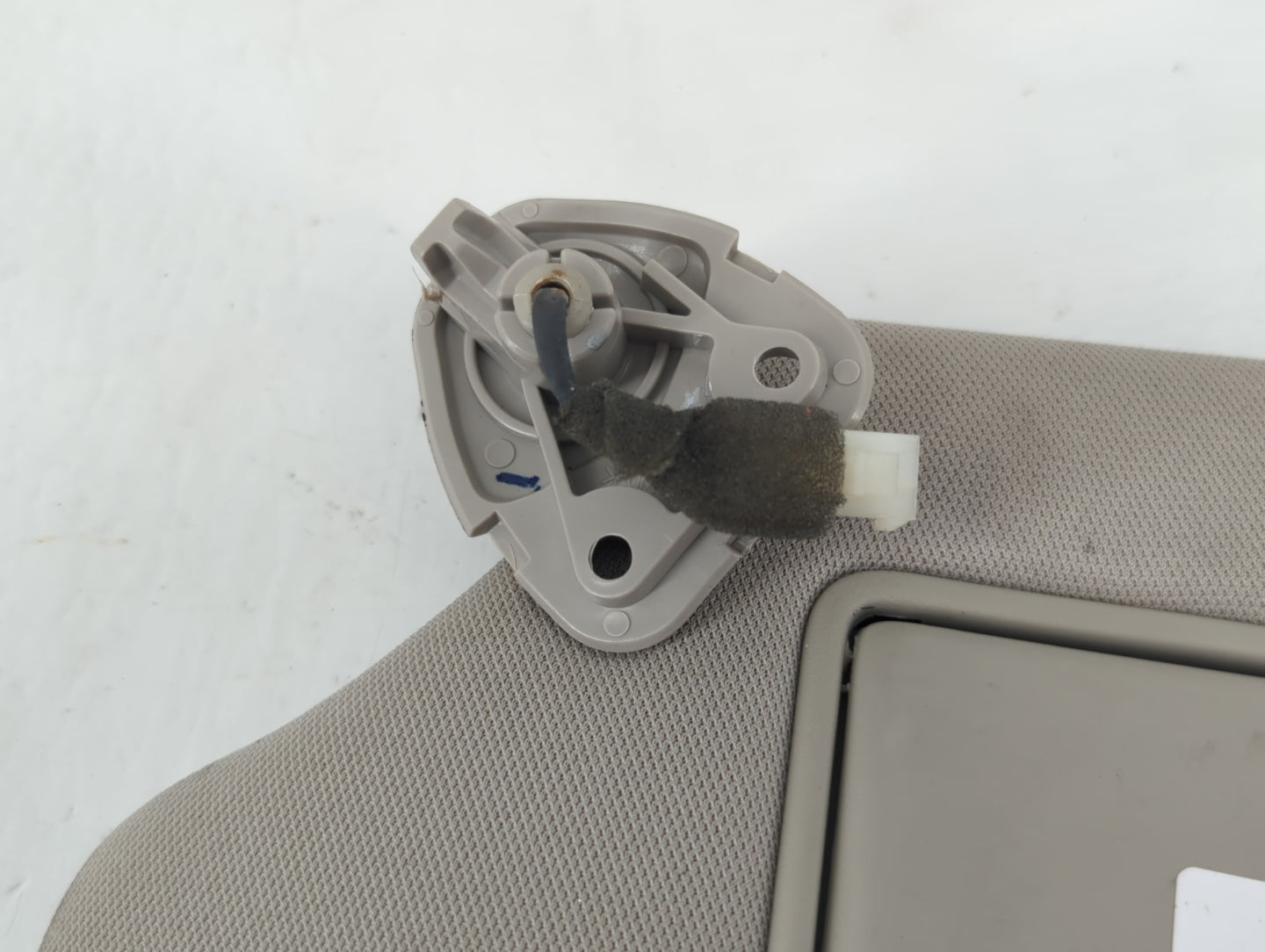 2013-2018 Nissan Altima Sun Visor Shade Replacement Driver Left Mirror Fits Fits 2013 2014 2015 2016 2017 2018 OEM Used Auto