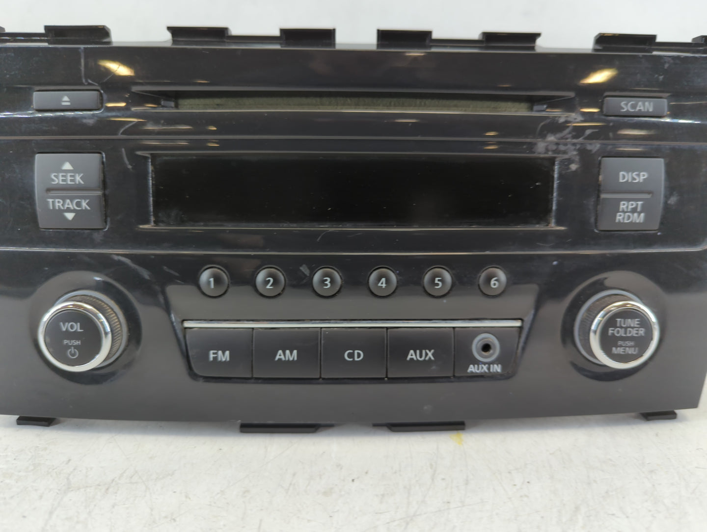 2013-2015 Nissan Altima Radio AM FM Cd Player Receiver Replacement P/N:28185 3TB0G Fits Fits 2013 2014 2015 OEM Used Auto Pa