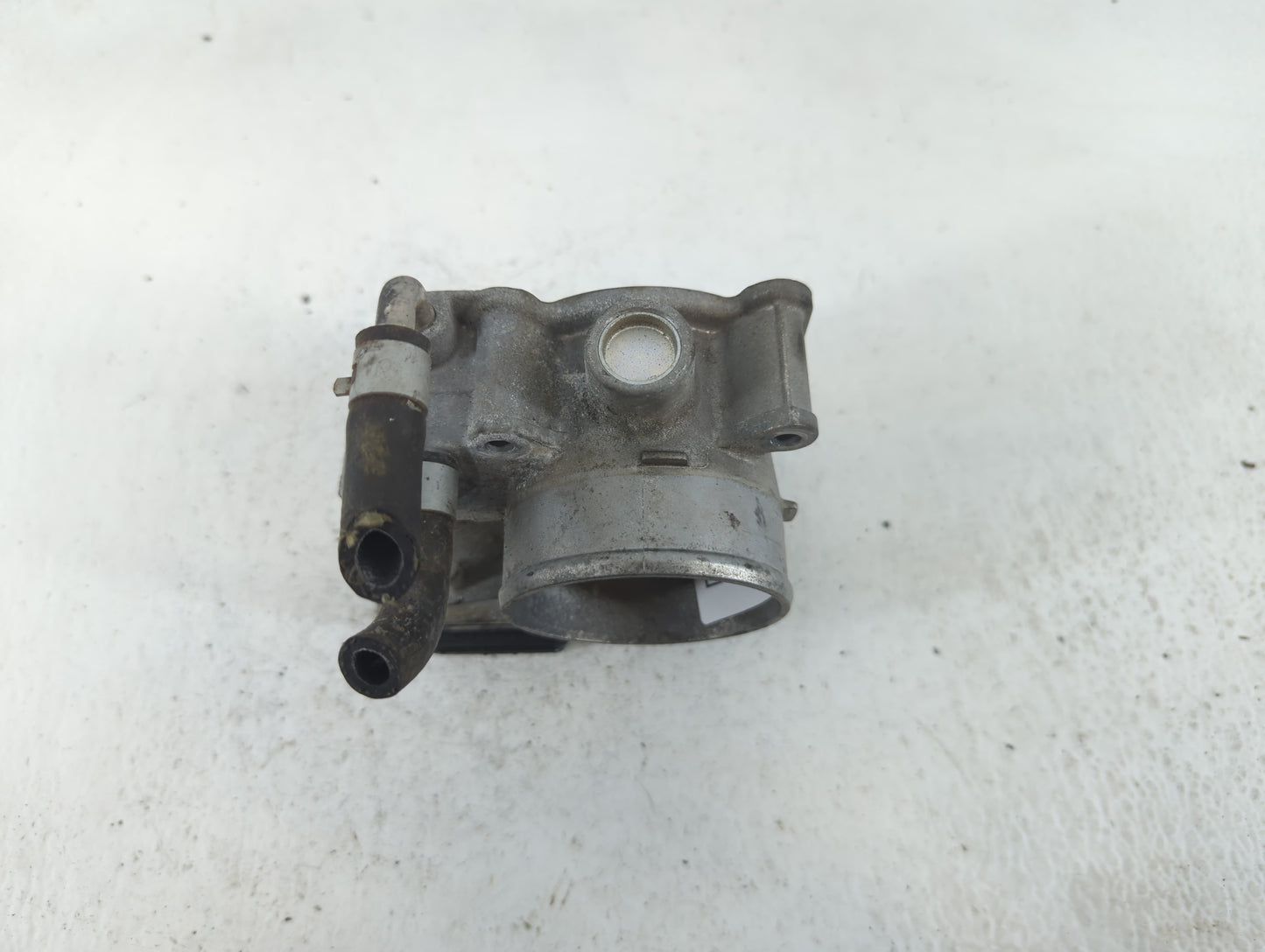 2013-2018 Nissan Altima Throttle Body P/N:3TA60-01 A 10148, 9H14, 3TA60-01 C Fits Fits 2013 2014 2015 2016 2017 2018 2019 20