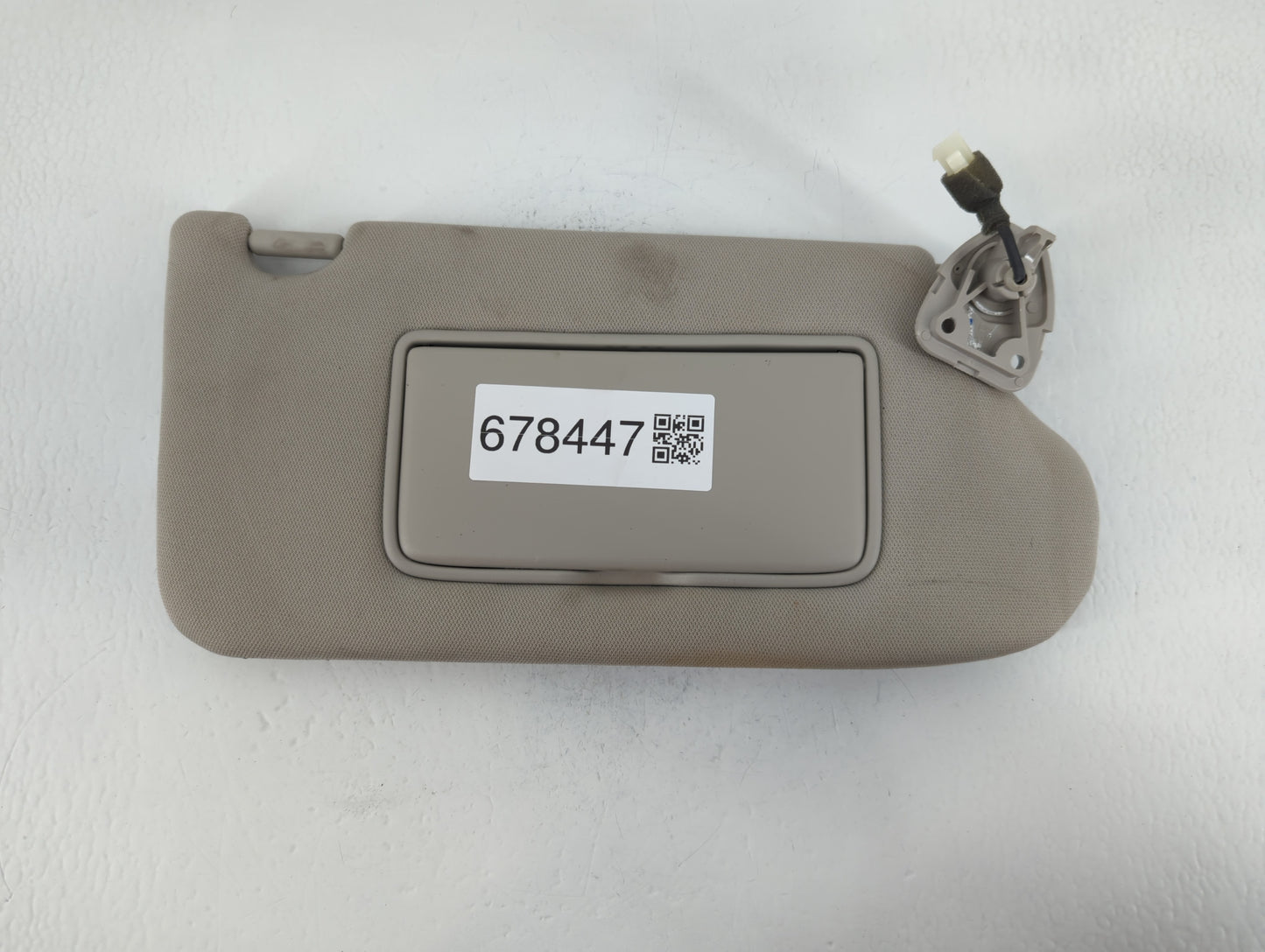 2013-2018 Nissan Altima Sun Visor Shade Replacement Passenger Right Mirror Fits Fits 2013 2014 2015 2016 2017 2018 OEM Used 