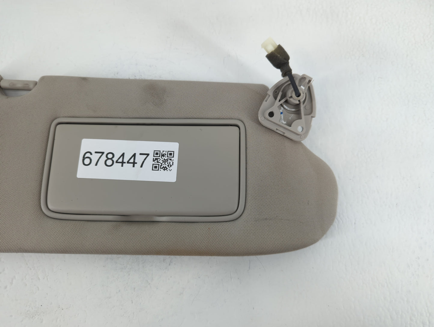 2013-2018 Nissan Altima Sun Visor Shade Replacement Passenger Right Mirror Fits Fits 2013 2014 2015 2016 2017 2018 OEM Used 