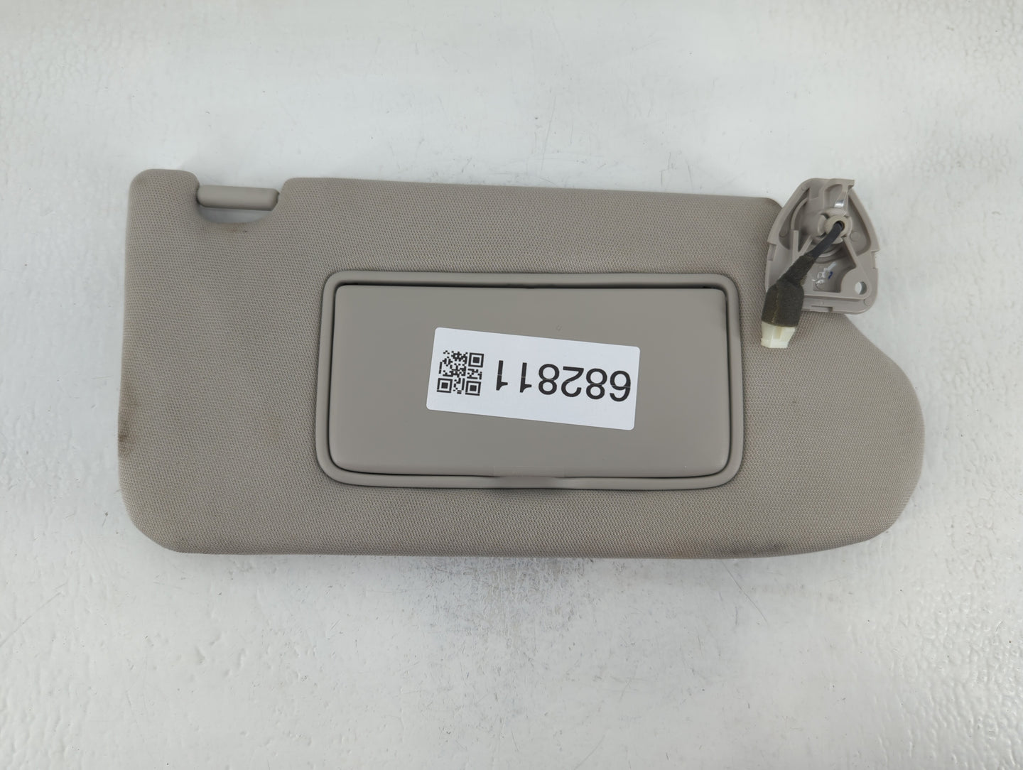 2013-2018 Nissan Altima Sun Visor Shade Replacement Passenger Right Mirror Fits Fits 2013 2014 2015 2016 2017 2018 OEM Used 