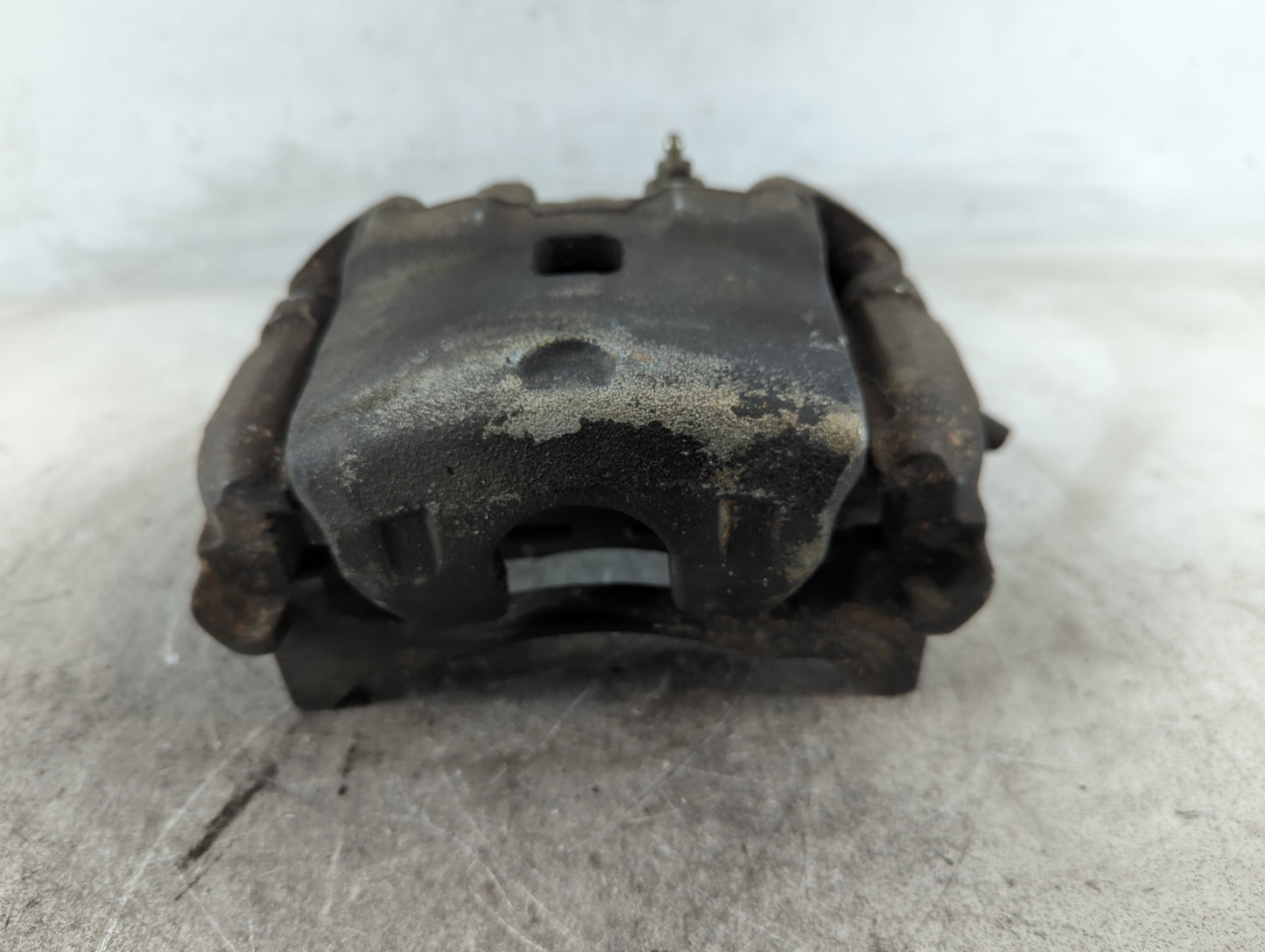 2007-2018 Nissan Altima Front Driver Left Brake Caliper - Oemusedautoparts1.com