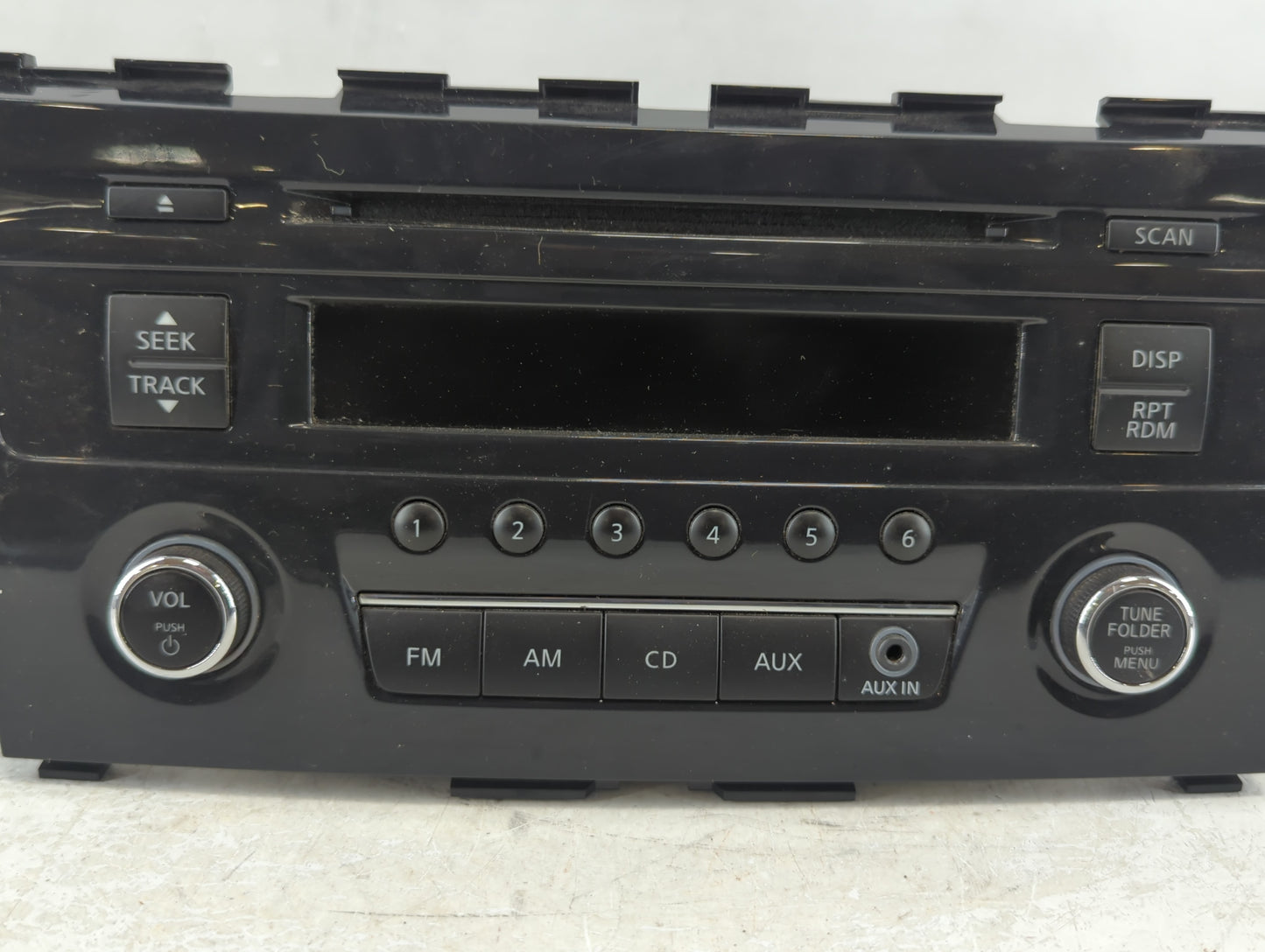 2013-2015 Nissan Altima Am Fm Cd Player Radio Receiver - Oemusedautoparts1.com