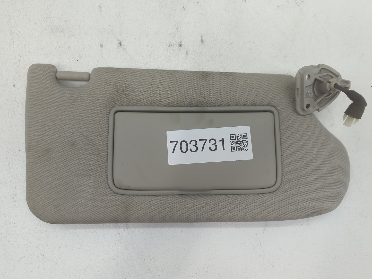 2013-2018 Nissan Altima Sun Visor Shade Replacement Passenger Right Mirror Fits Fits 2013 2014 2015 2016 2017 2018 OEM Used 