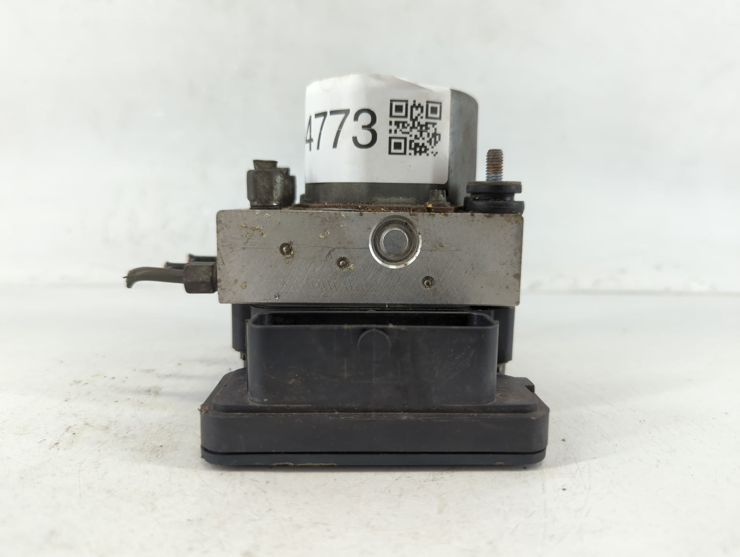 2015 Nissan Altima ABS Pump Control Module Replacement P/N:47660 9HM0A Fits OEM Used Auto Parts - Oemusedautoparts1.com