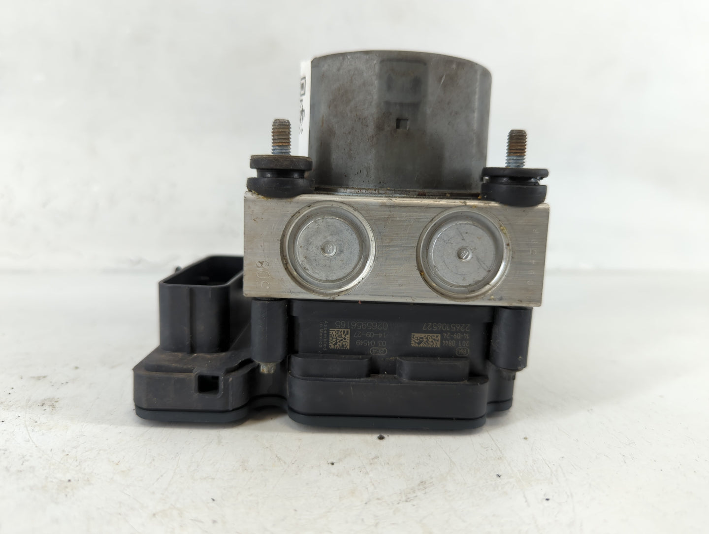 2015 Nissan Altima ABS Pump Control Module Replacement P/N:47660 9HM0A Fits OEM Used Auto Parts - Oemusedautoparts1.com