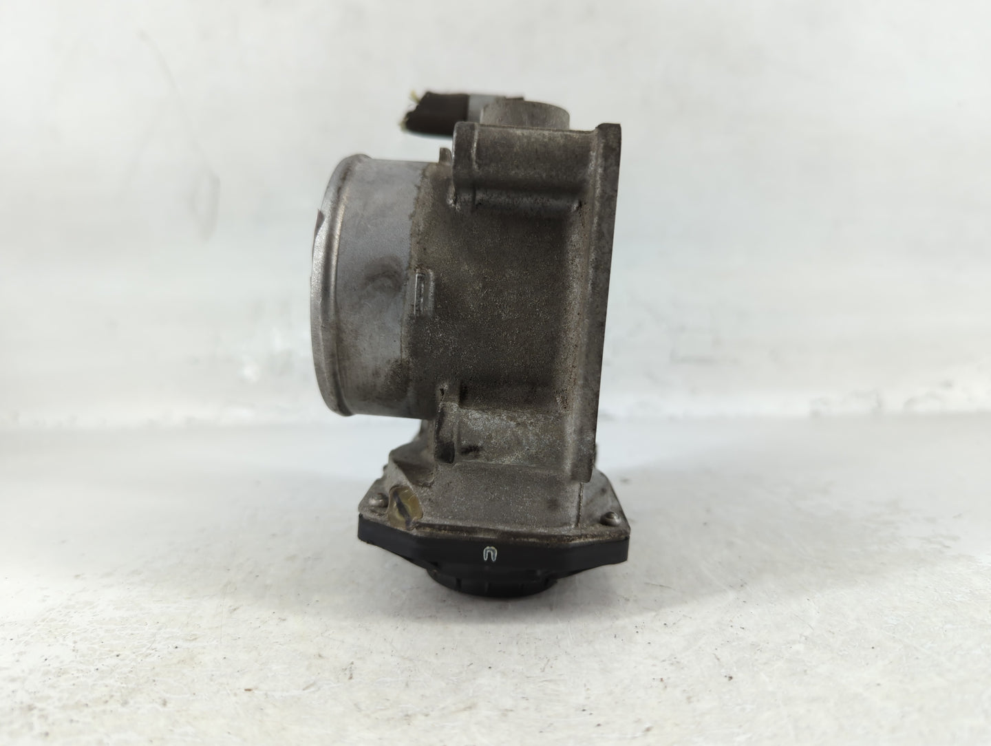 2013-2018 Nissan Altima Throttle Body P/N:3TA60-01 Fits Fits 2013 2014 2015 2016 2017 2018 2019 2020 OEM Used Auto Parts - O