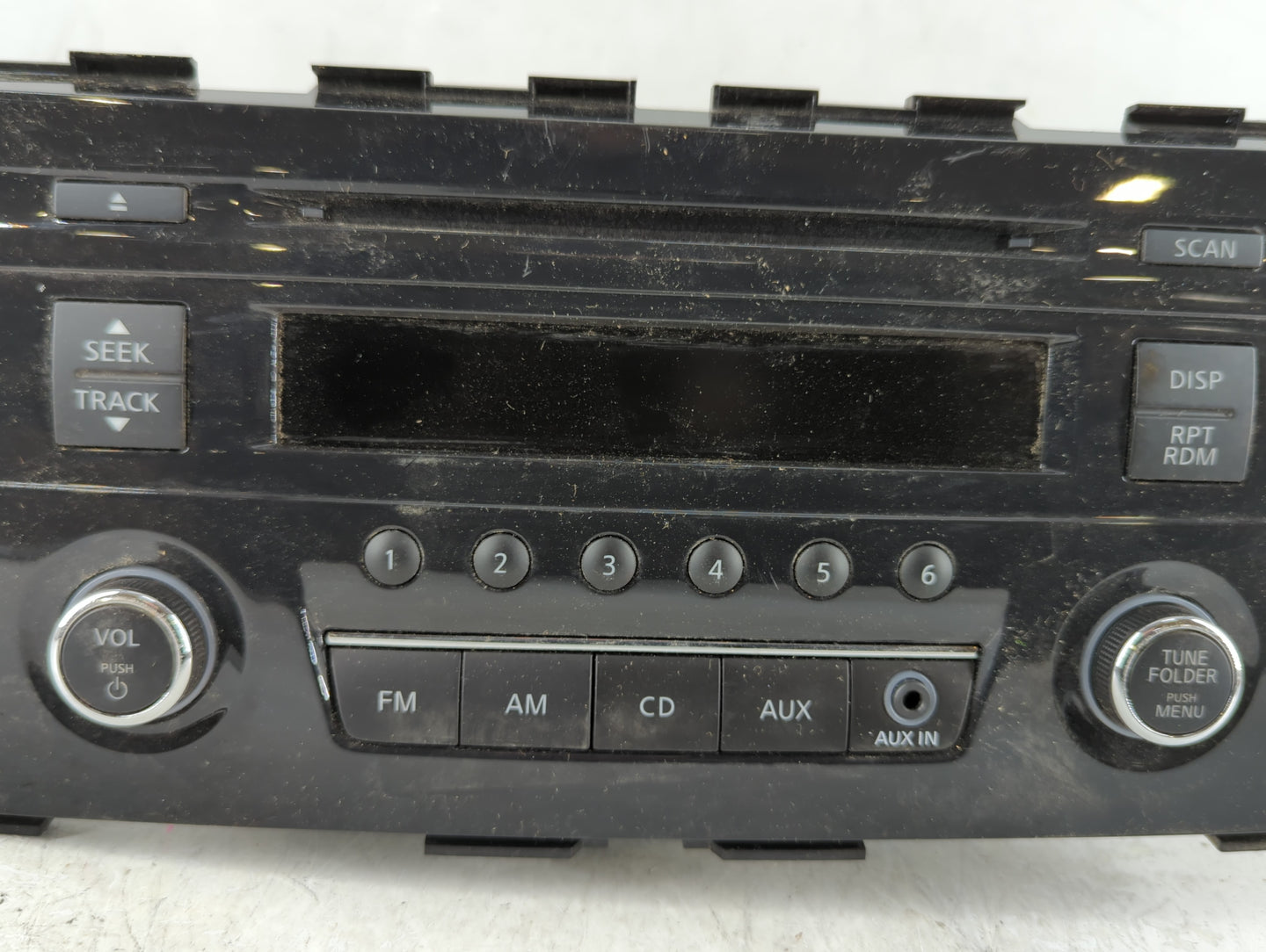 2013-2015 Nissan Altima Am Fm Cd Player Radio Receiver - Oemusedautoparts1.com