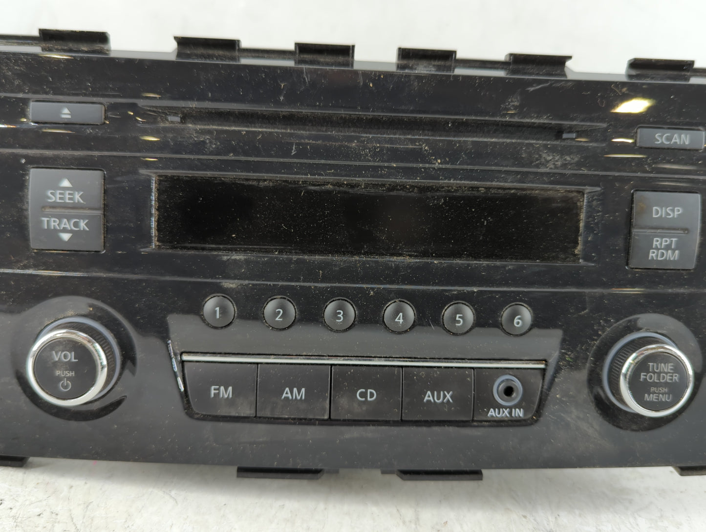 2013-2015 Nissan Altima Am Fm Cd Player Radio Receiver - Oemusedautoparts1.com