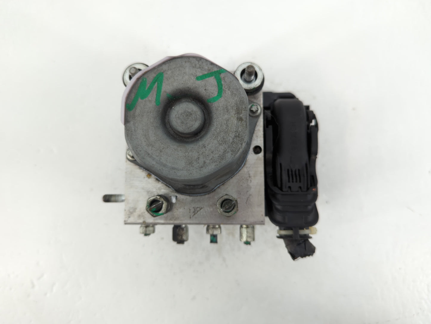 2015 Nissan Altima ABS Pump Control Module Replacement P/N:47660 9HM0A Fits OEM Used Auto Parts - Oemusedautoparts1.com