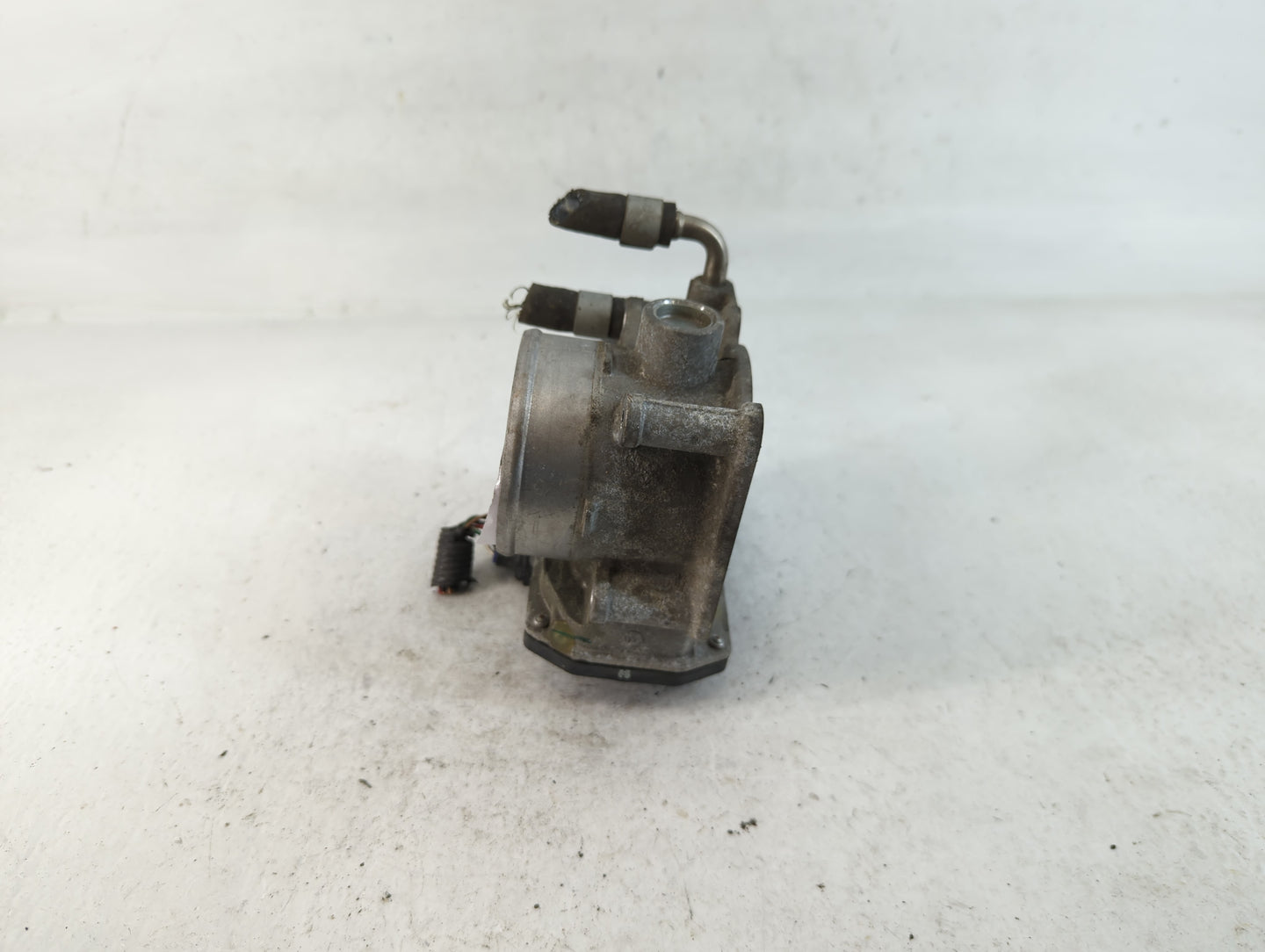 2013-2018 Nissan Altima Throttle Body P/N:3TA60-01 A Fits Fits 2013 2014 2015 2016 2017 2018 2019 2020 OEM Used Auto Parts -