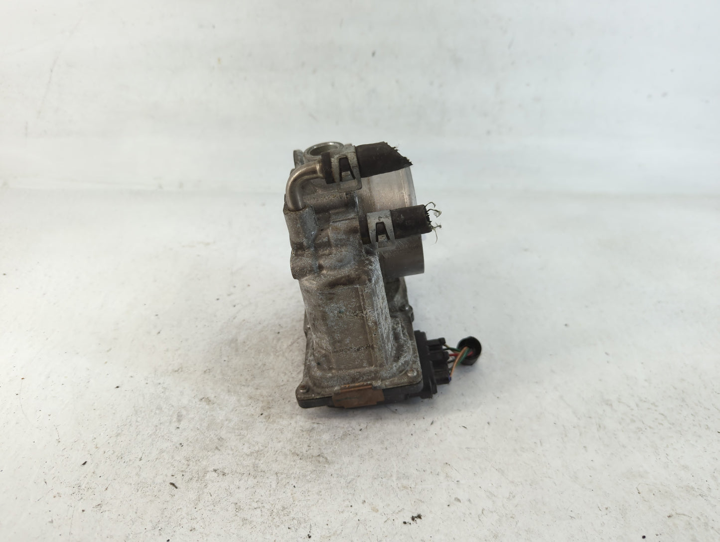 2013-2018 Nissan Altima Throttle Body P/N:3TA60-01 A Fits Fits 2013 2014 2015 2016 2017 2018 2019 2020 OEM Used Auto Parts -