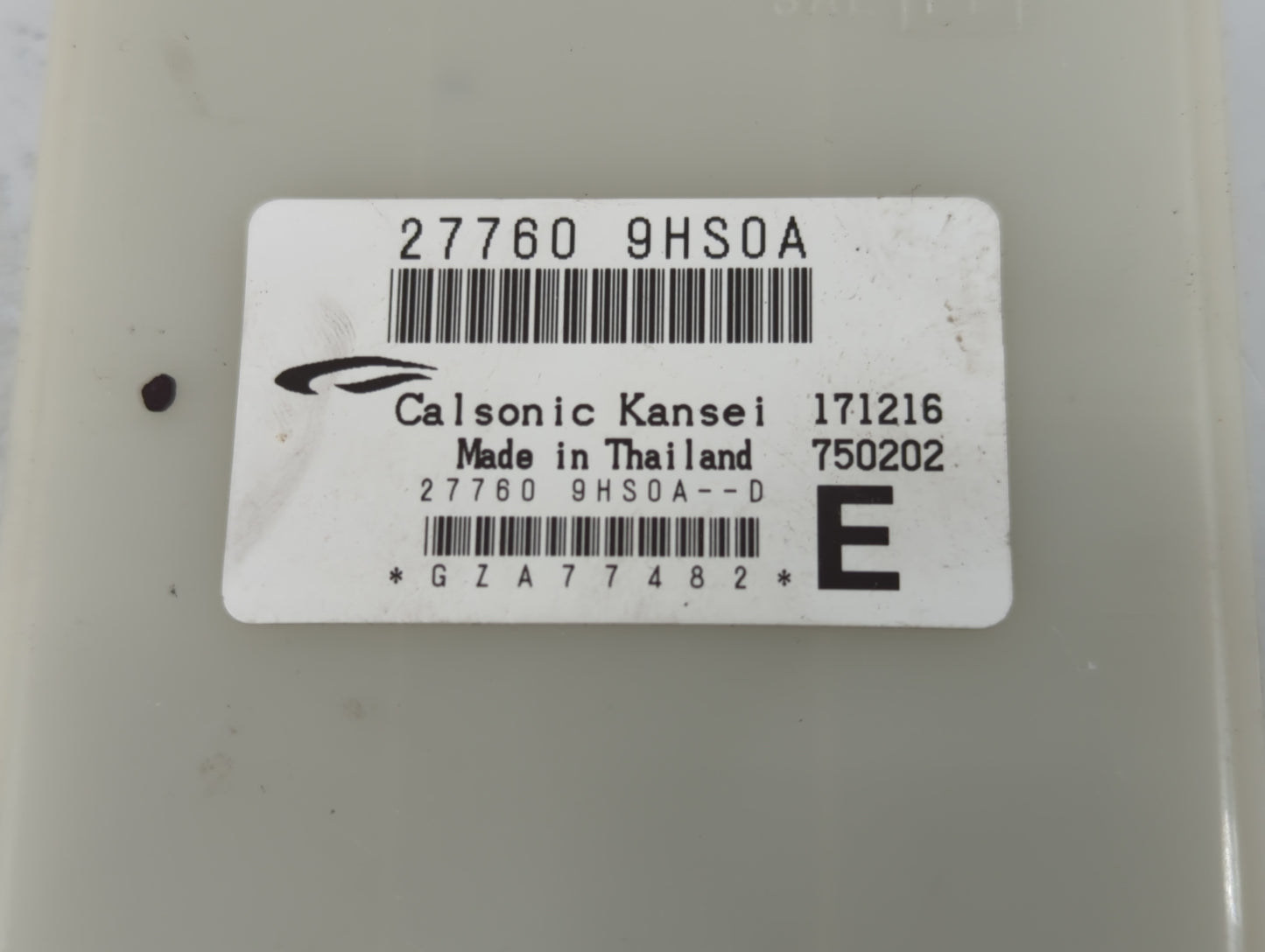 2014-2015 Nissan Altima Chassis Control Module Ccm Bcm Body Control - Oemusedautoparts1.com