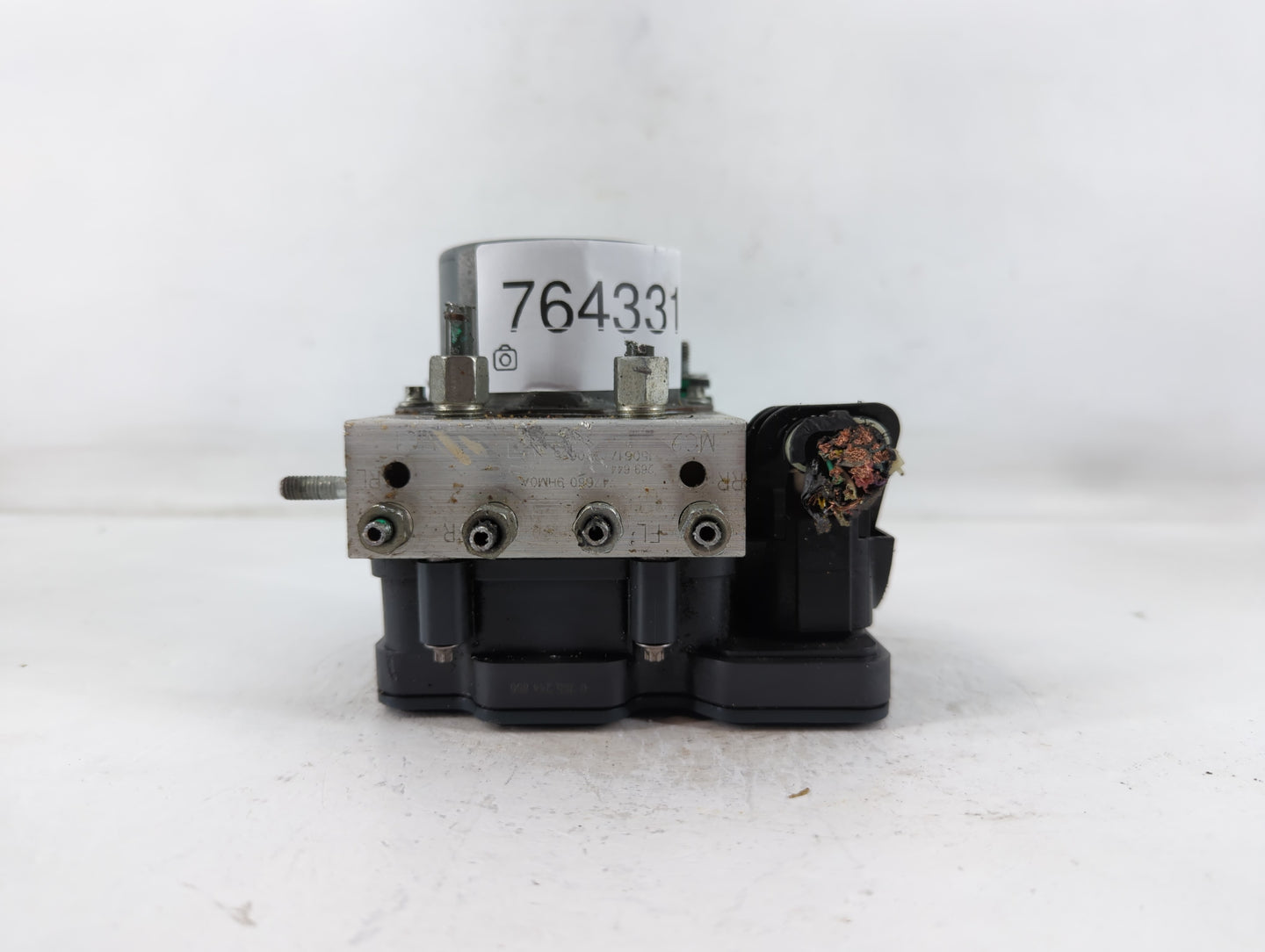 2015 Nissan Altima ABS Pump Control Module Replacement P/N:47660 9HM0A Fits OEM Used Auto Parts - Oemusedautoparts1.com