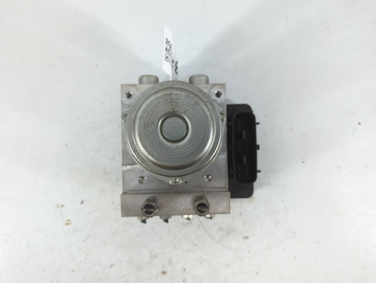 2015 Nissan Altima ABS Pump Control Module Replacement P/N:47660 9HM0A Fits OEM Used Auto Parts - Oemusedautoparts1.com