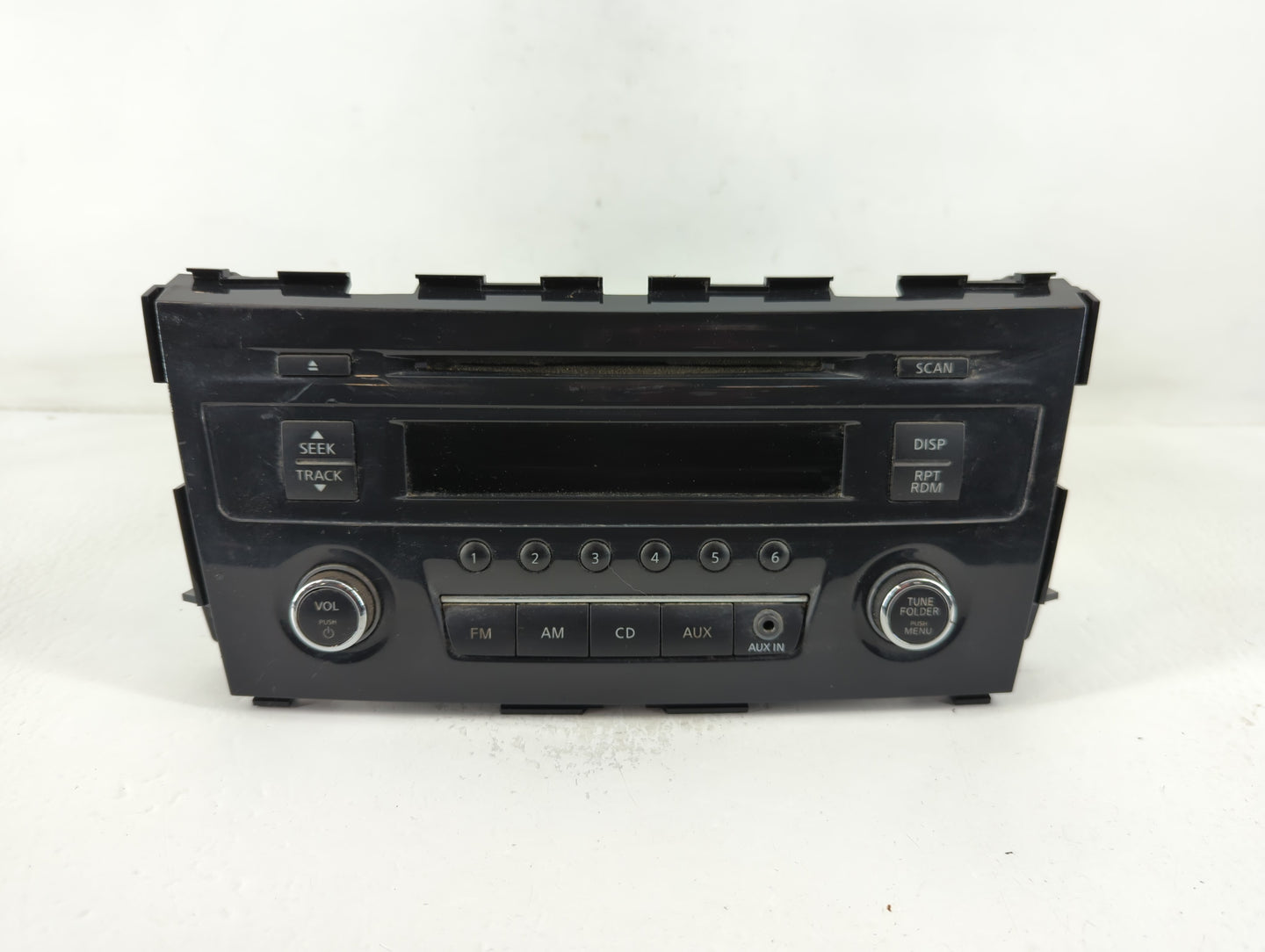 2013-2015 Nissan Altima Radio AM FM Cd Player Receiver Replacement P/N:28185 3TB0G Fits Fits 2013 2014 2015 OEM Used Auto Pa