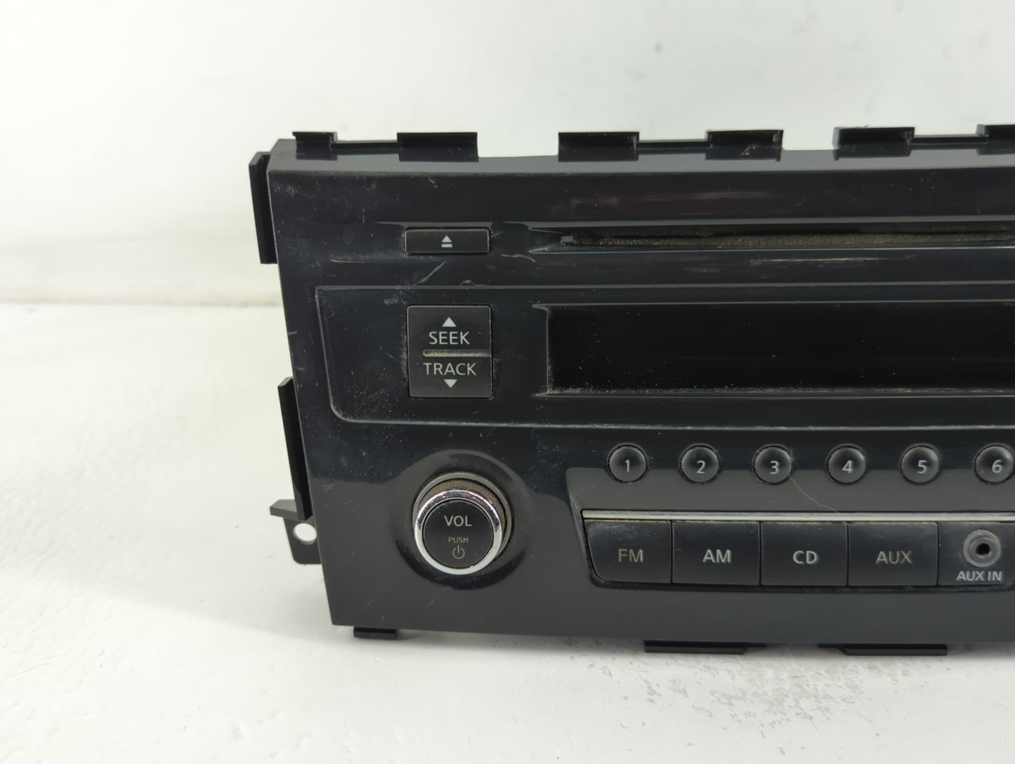 2013-2015 Nissan Altima Radio AM FM Cd Player Receiver Replacement P/N:28185 3TB0G Fits Fits 2013 2014 2015 OEM Used Auto Pa