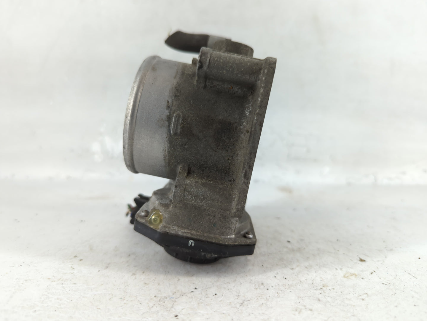 2013-2018 Nissan Altima Throttle Body P/N:00644 4J17, 3TA60-01 A Fits Fits 2013 2014 2015 2016 2017 2018 2019 2020 OEM Used 