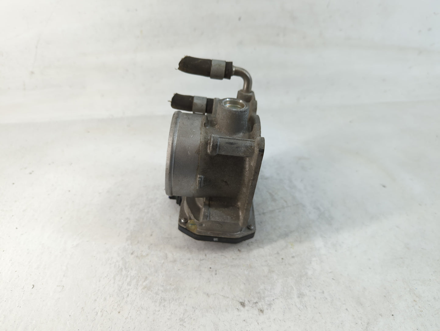 2013-2018 Nissan Altima Throttle Body P/N:3TA60-01 A Fits Fits 2013 2014 2015 2016 2017 2018 2019 2020 OEM Used Auto Parts -